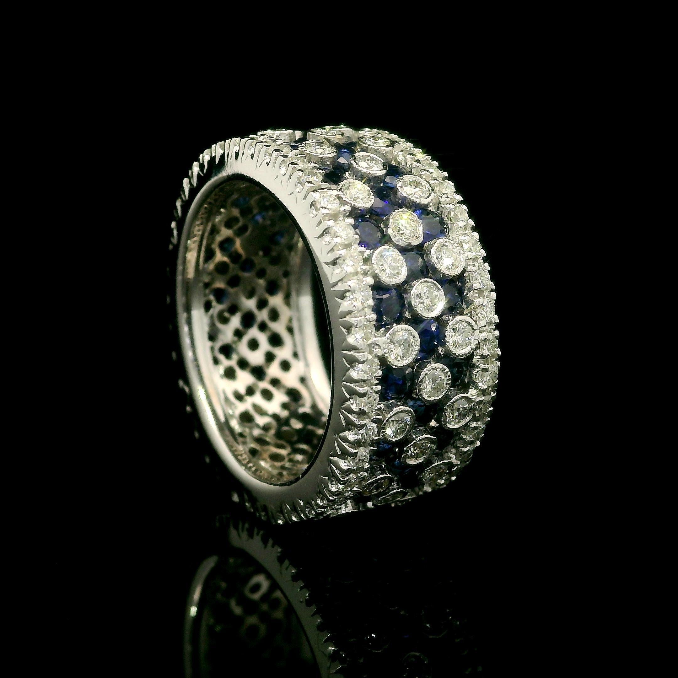 Anello a fascia larga con zaffiro e diamante in oro bianco 18 carati da 3,60 ct. In condizioni ottime in vendita a Montclair, NJ