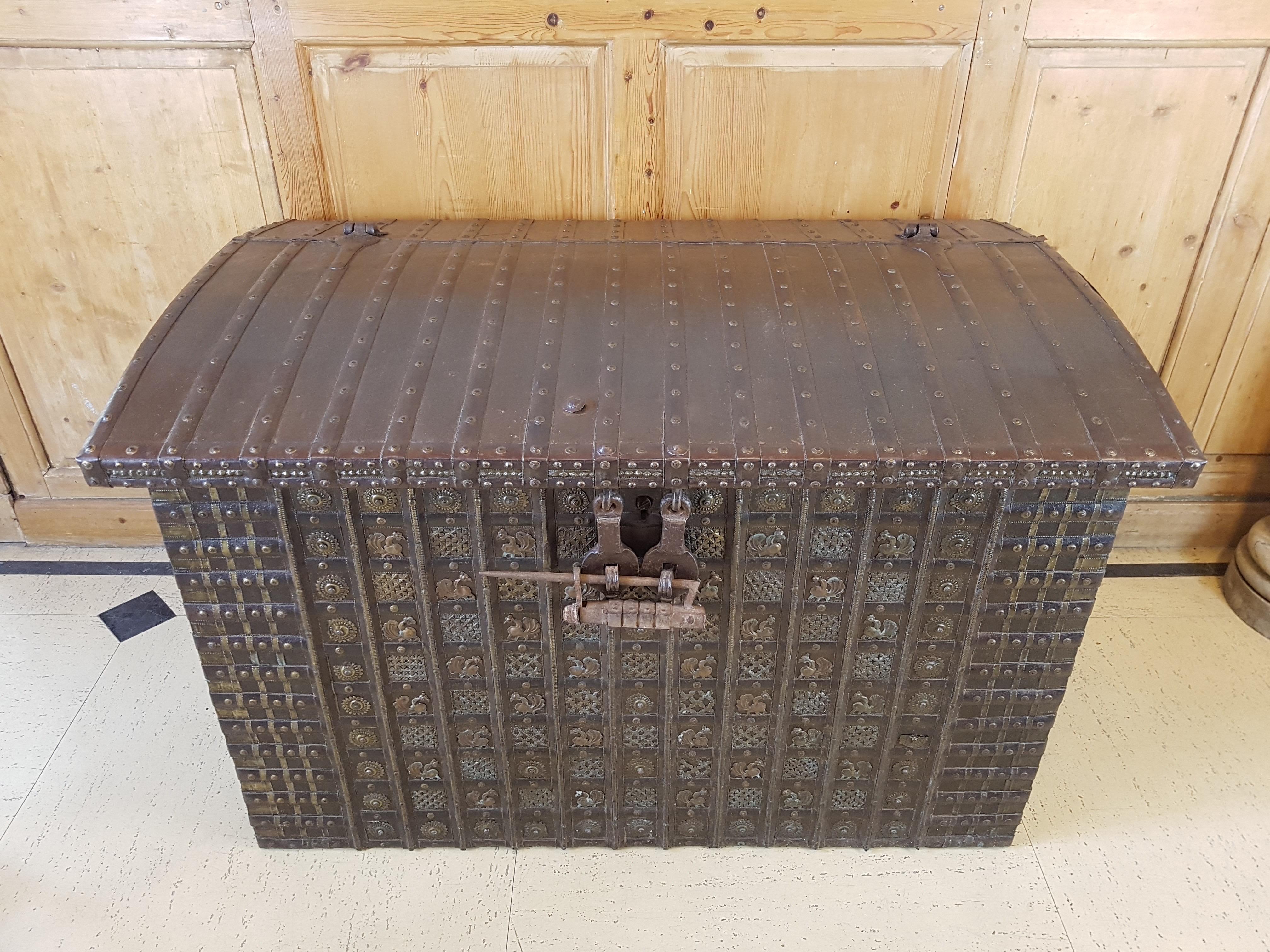 Rustic Substantial 19th C. Rajasthan Iron-banded Damchiya Dowry Chest with Rare Lock For Sale