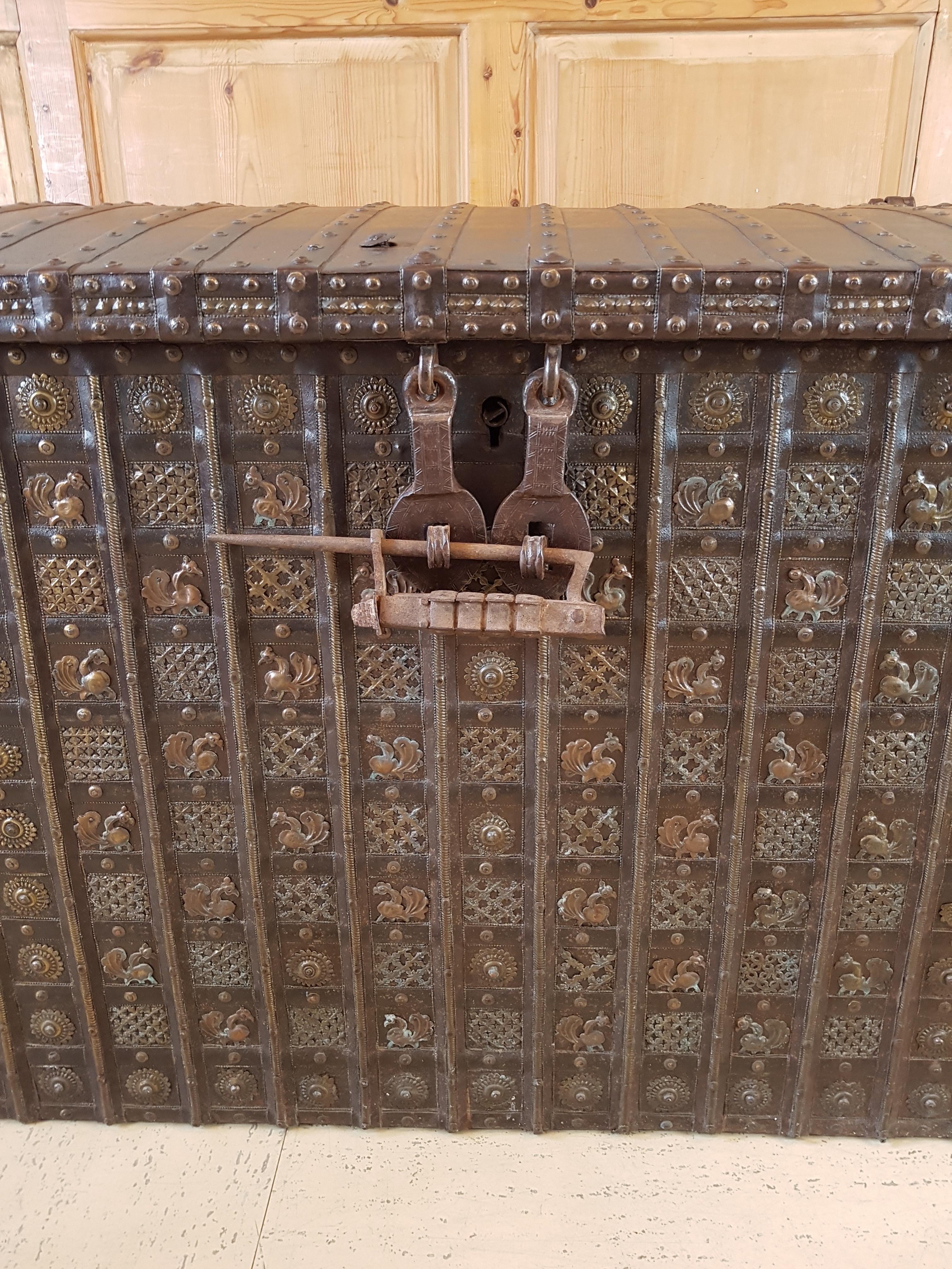 Repoussé Substantial 19th C. Rajasthan Iron-banded Damchiya Dowry Chest with Rare Lock For Sale