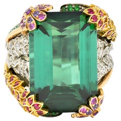 Bague en or ornée d'une tourmaline, de 28,59 carats, de saphirs, de tsavorites et de diamants