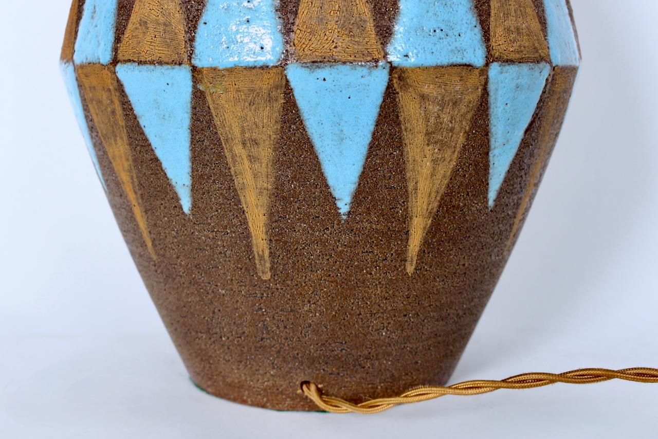 Substantial Aldo Londi for Bitossi Cocoa, Chocolate & Blue Pottery Table Lamp For Sale 3