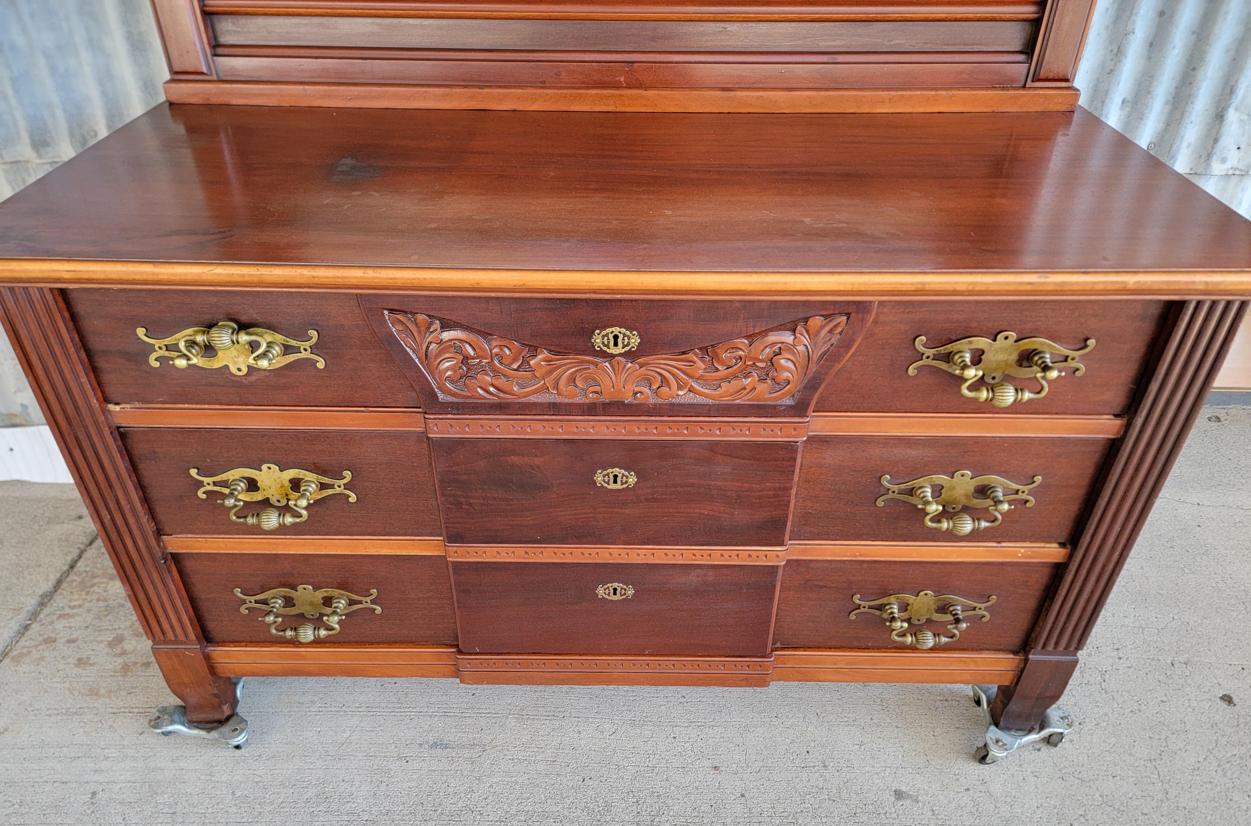 Substantial American Victorian Dresser & Beveled Mirror In Good Condition For Sale In Fulton, CA