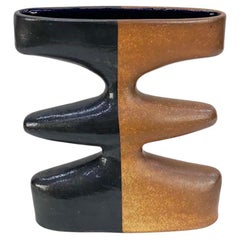 Substantial und einzigartige modernistische signierte Studio Pottery-Vase #1, 1970er Jahre