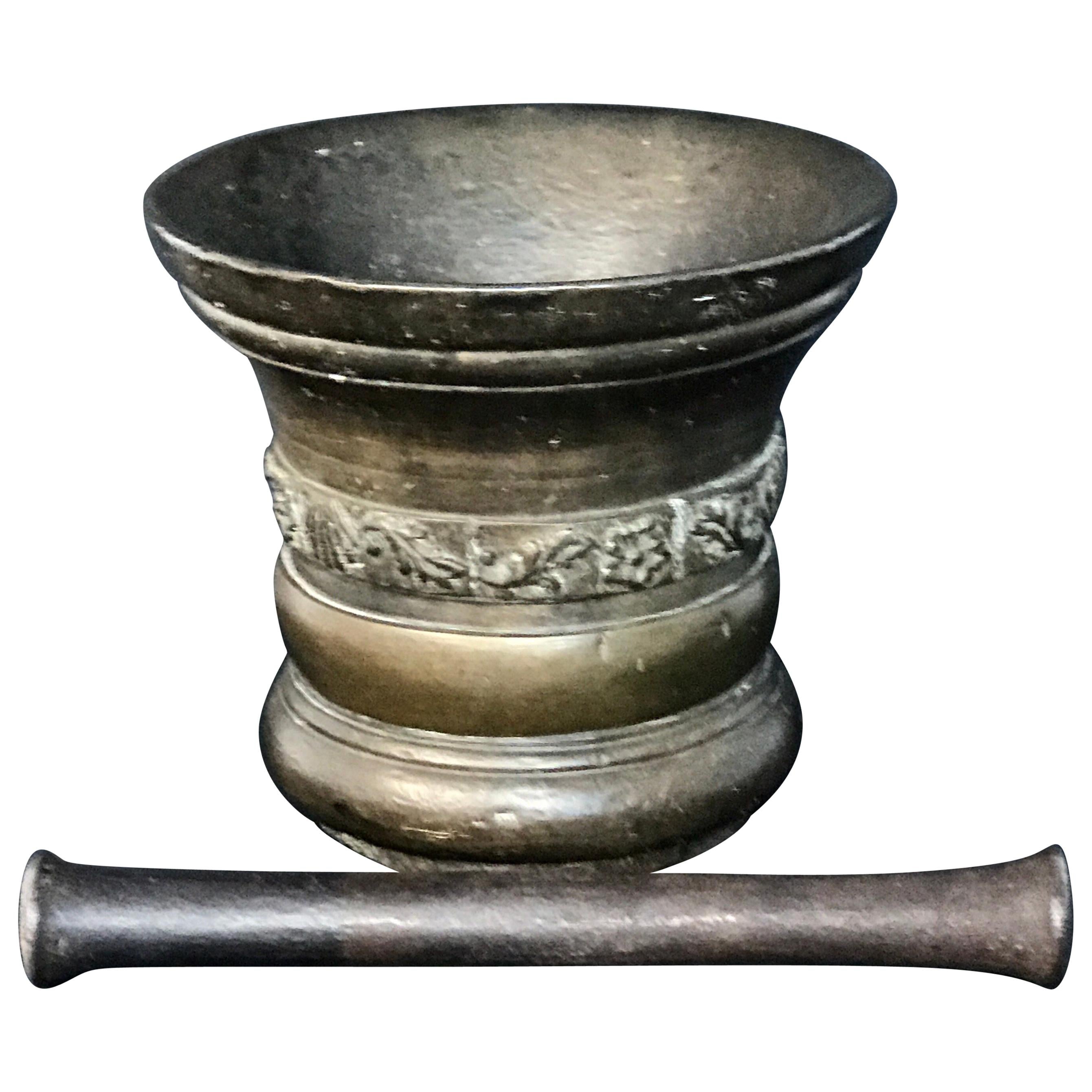 Substantial Antique Italian Bronze Mortar and Pestle For Sale