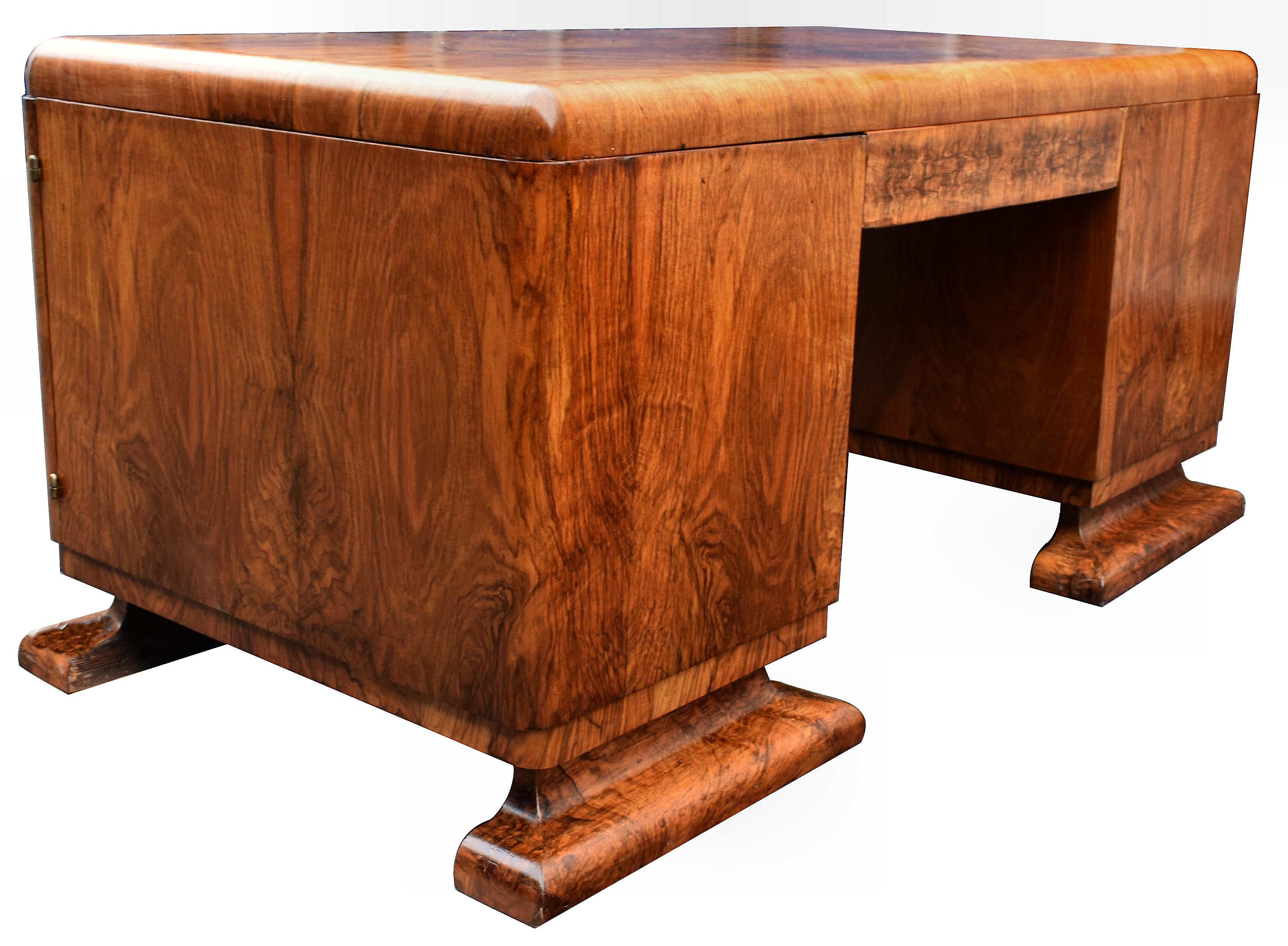 European Substantial Art Deco Walnut Partners Desk, circa 1935