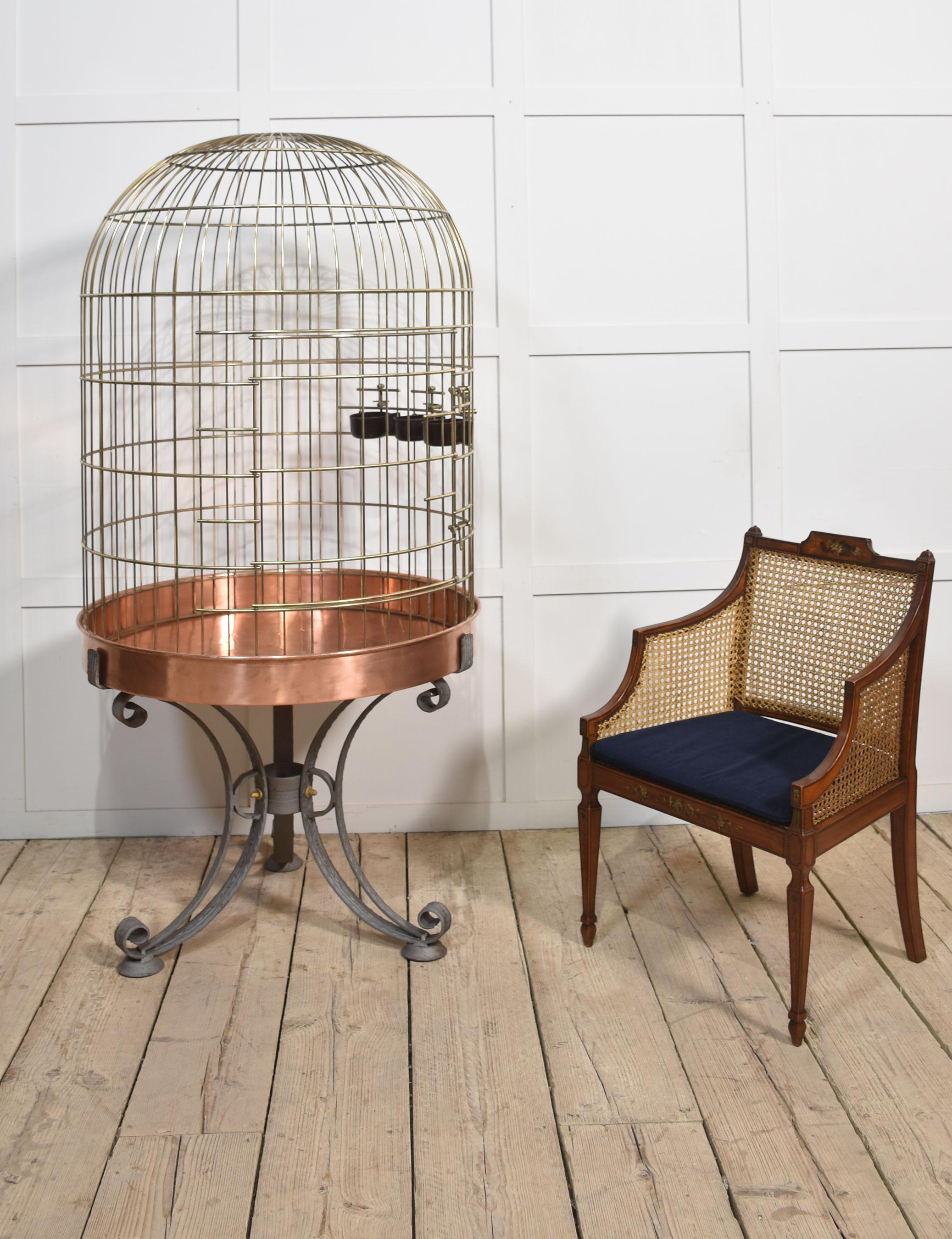 Substantielle cage à oiseaux en laiton et cuivre en vente 5