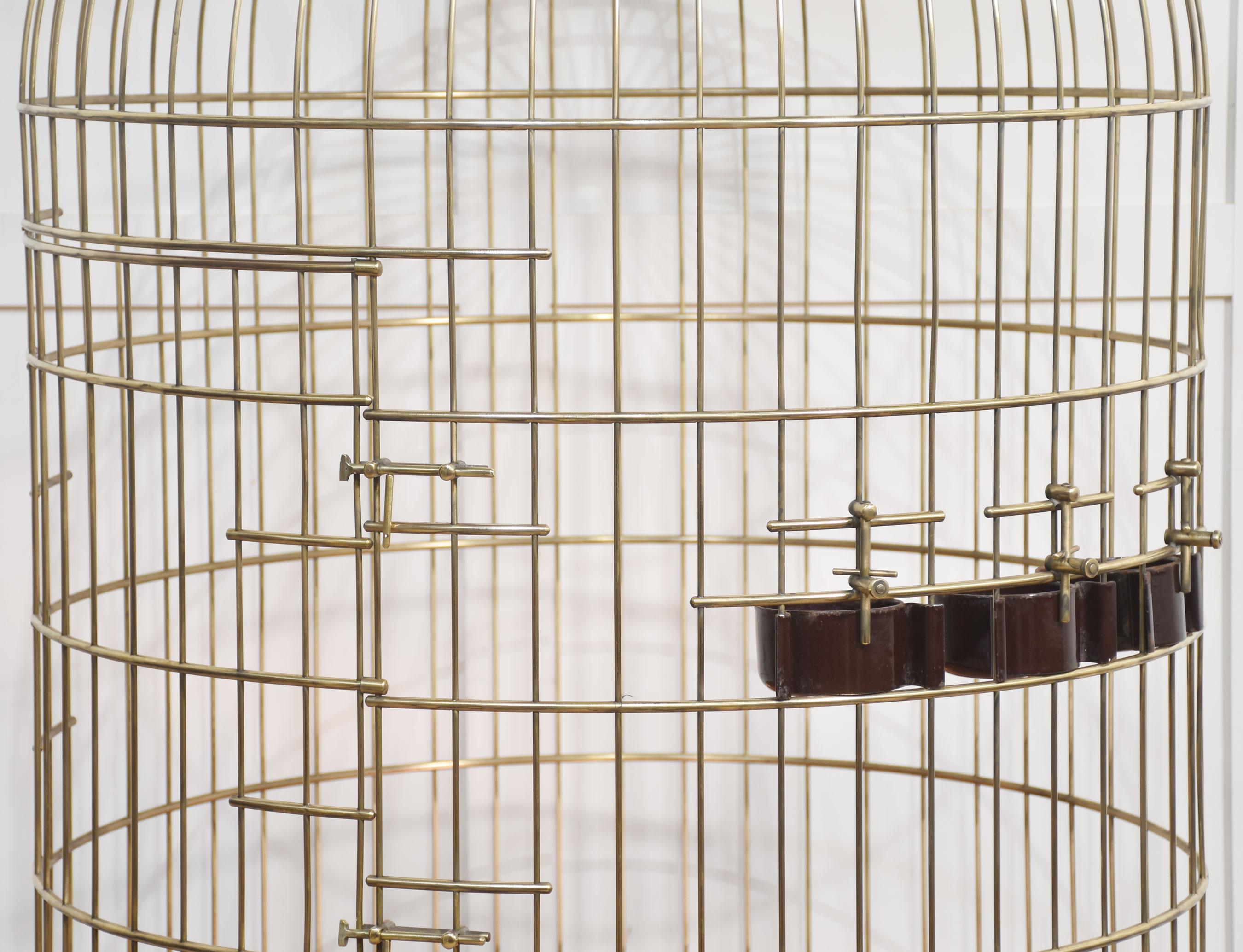 Britannique Substantielle cage à oiseaux en laiton et cuivre en vente