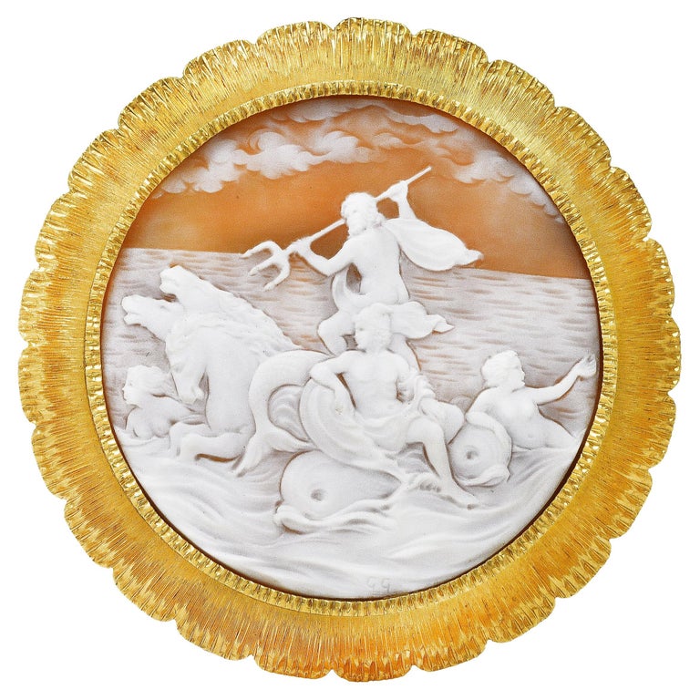 Posiden Shell Substantial Buccellati Carved Shell 18 Karat Yellow Gold Poseidon Cameo ...