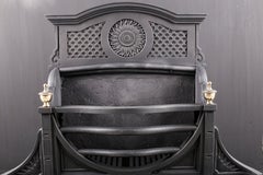 Substantial Cast Iron and Brass Late Georgian Fire Basket Sun Burst, circa 1870