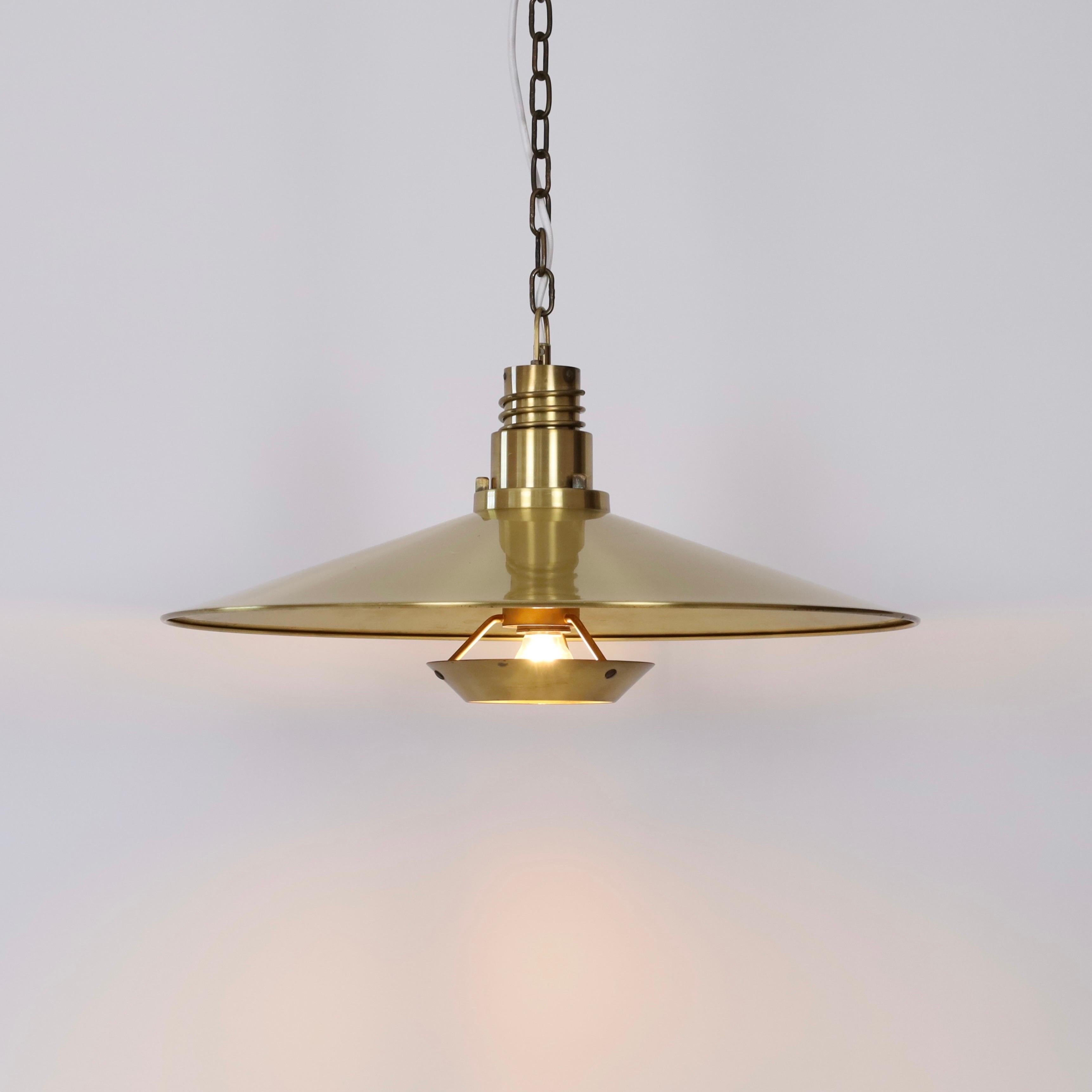 Substantial Danish Modern Brass Pendant Light by Fog & Morup, 1960s, Denmark In Good Condition For Sale In Værløse, DK
