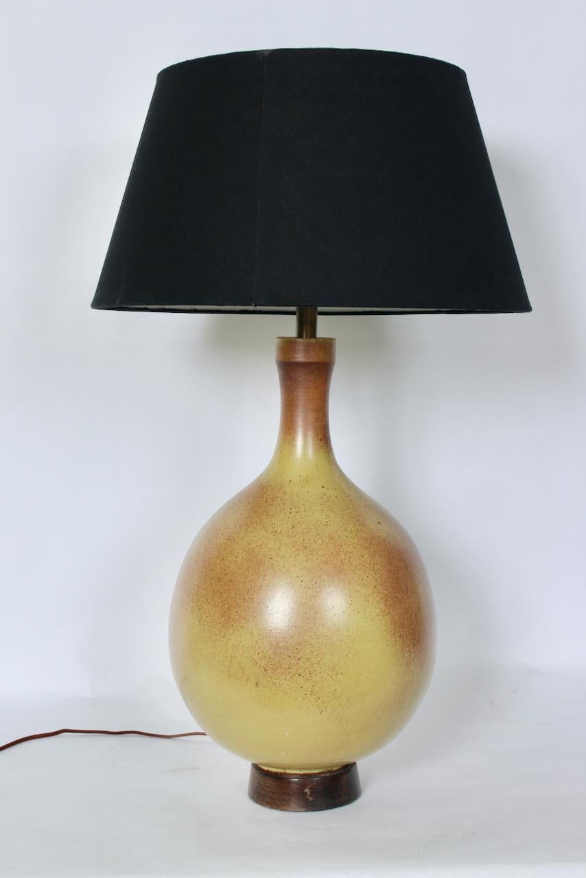 Glazed Substantial David Cressey Pale Olive & Umber Art Pottery Table Lamp, 1960's For Sale
