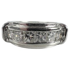 Substantielle bague de mariage en platine avec diamants 0,75 carat