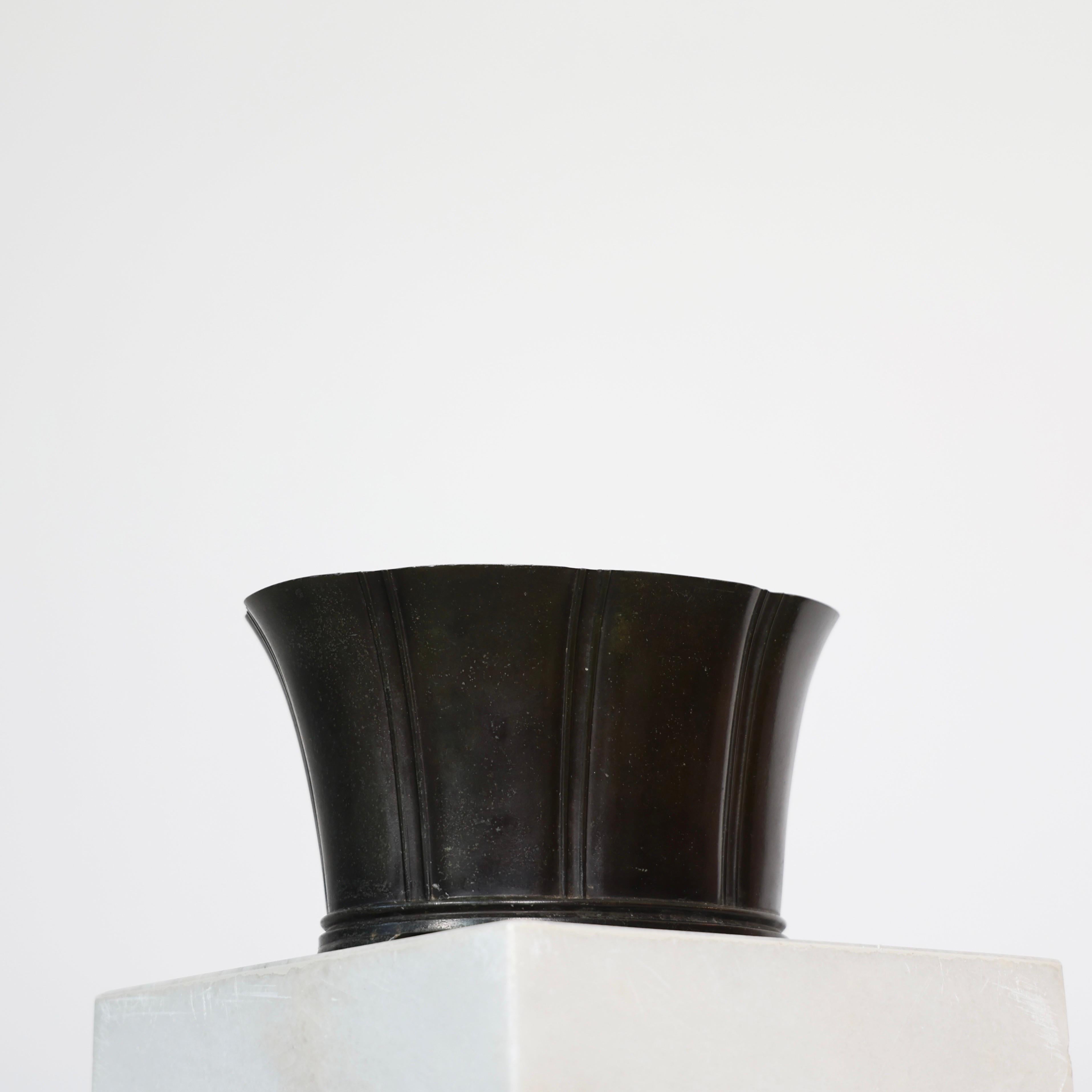 Art déco Importante Jardinière Diskometal de Just Andersen, années 1940, Danemark en vente