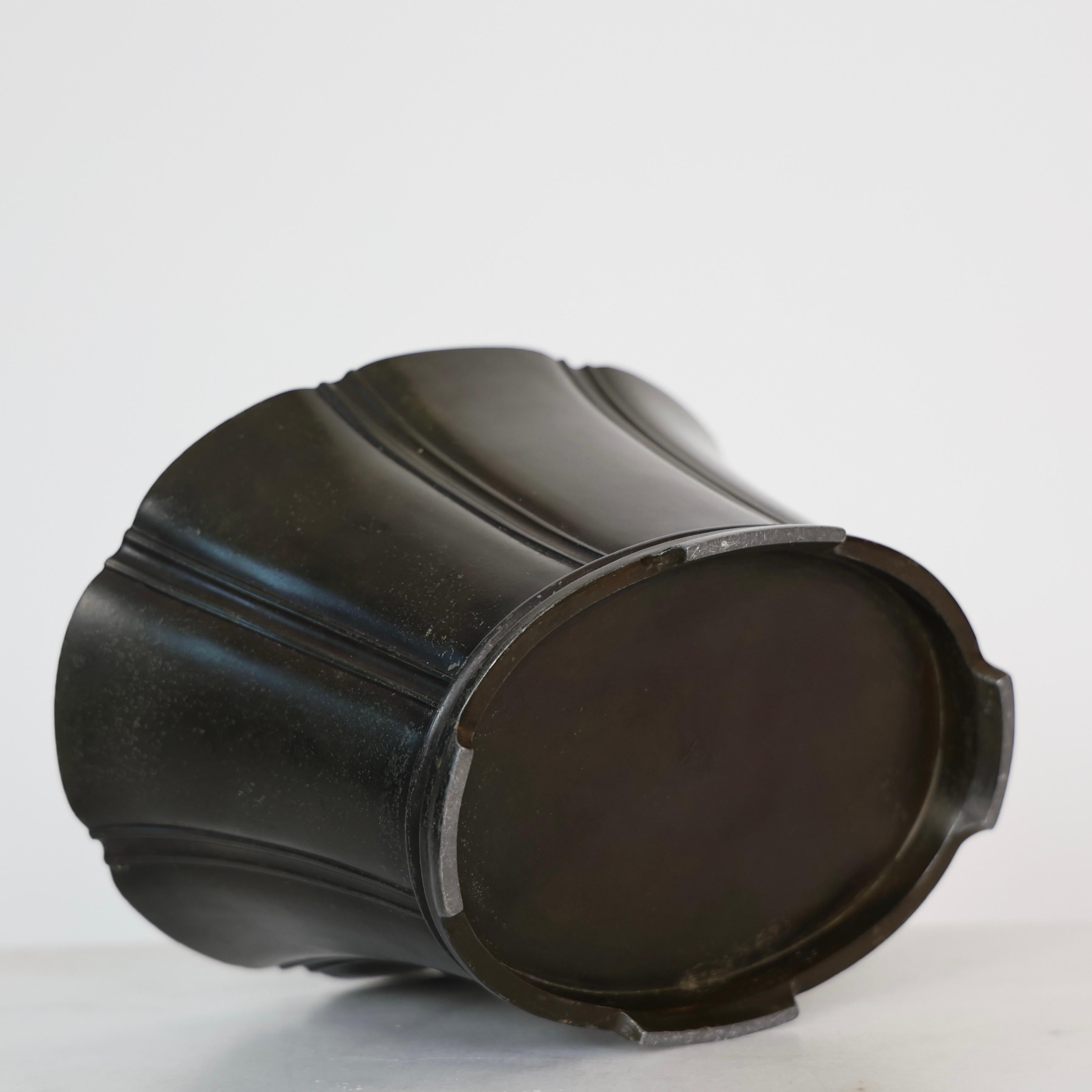 Métal Importante Jardinière Diskometal de Just Andersen, années 1940, Danemark en vente