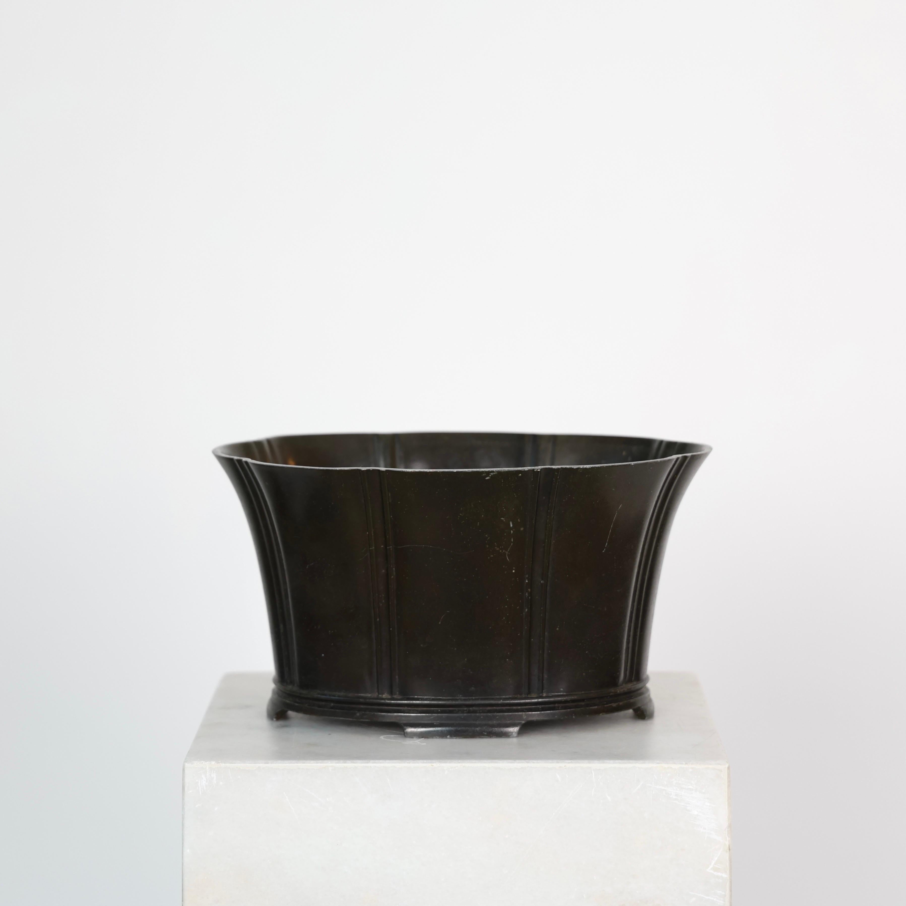 Importante Jardinière Diskometal de Just Andersen, années 1940, Danemark en vente 2