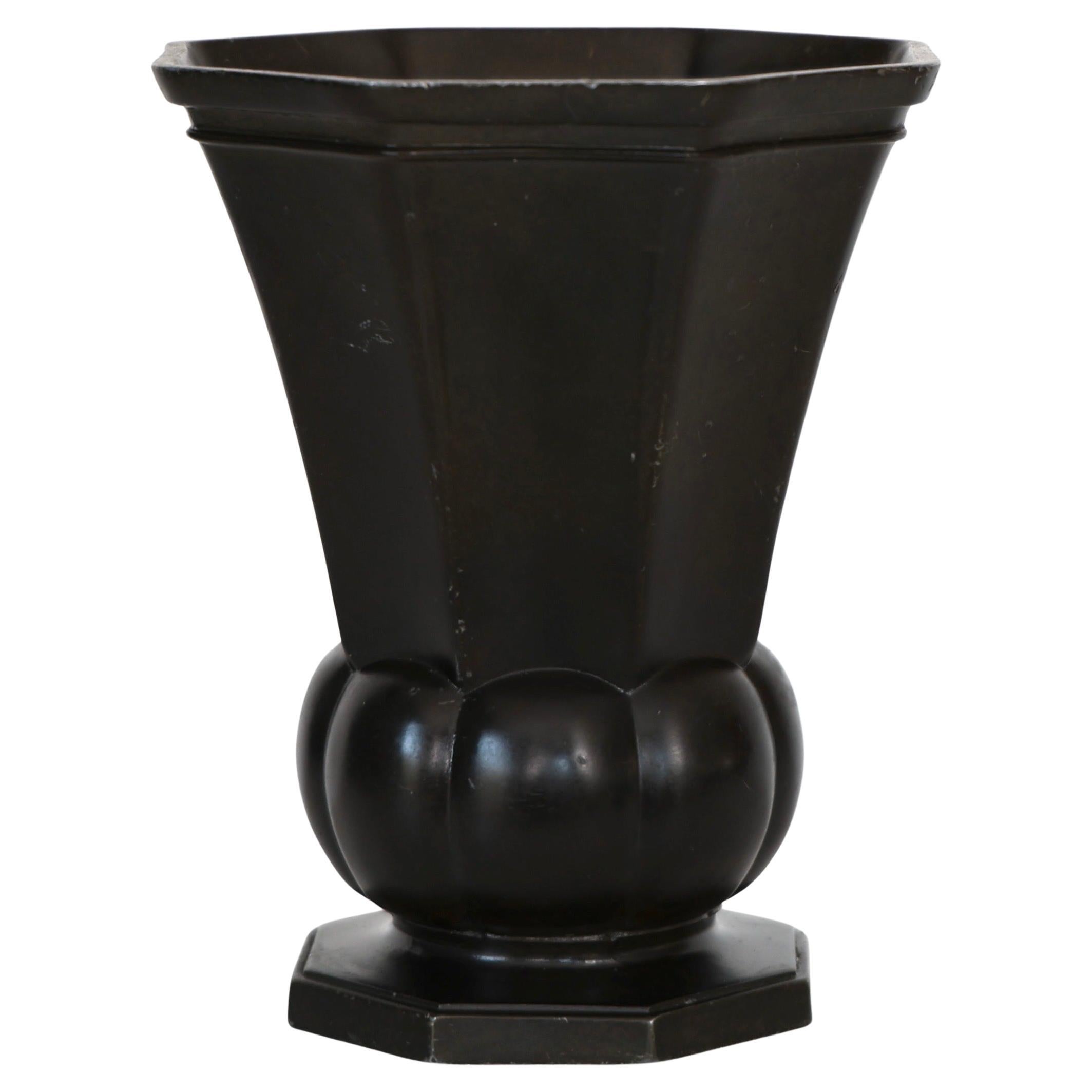 Vaso Diskometal di Just Andersen, anni '30, Danimarca