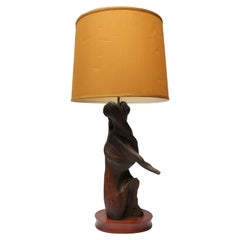 Bemerkenswerte Tischlampe aus Treibholz auf Mahagoni-Sockel