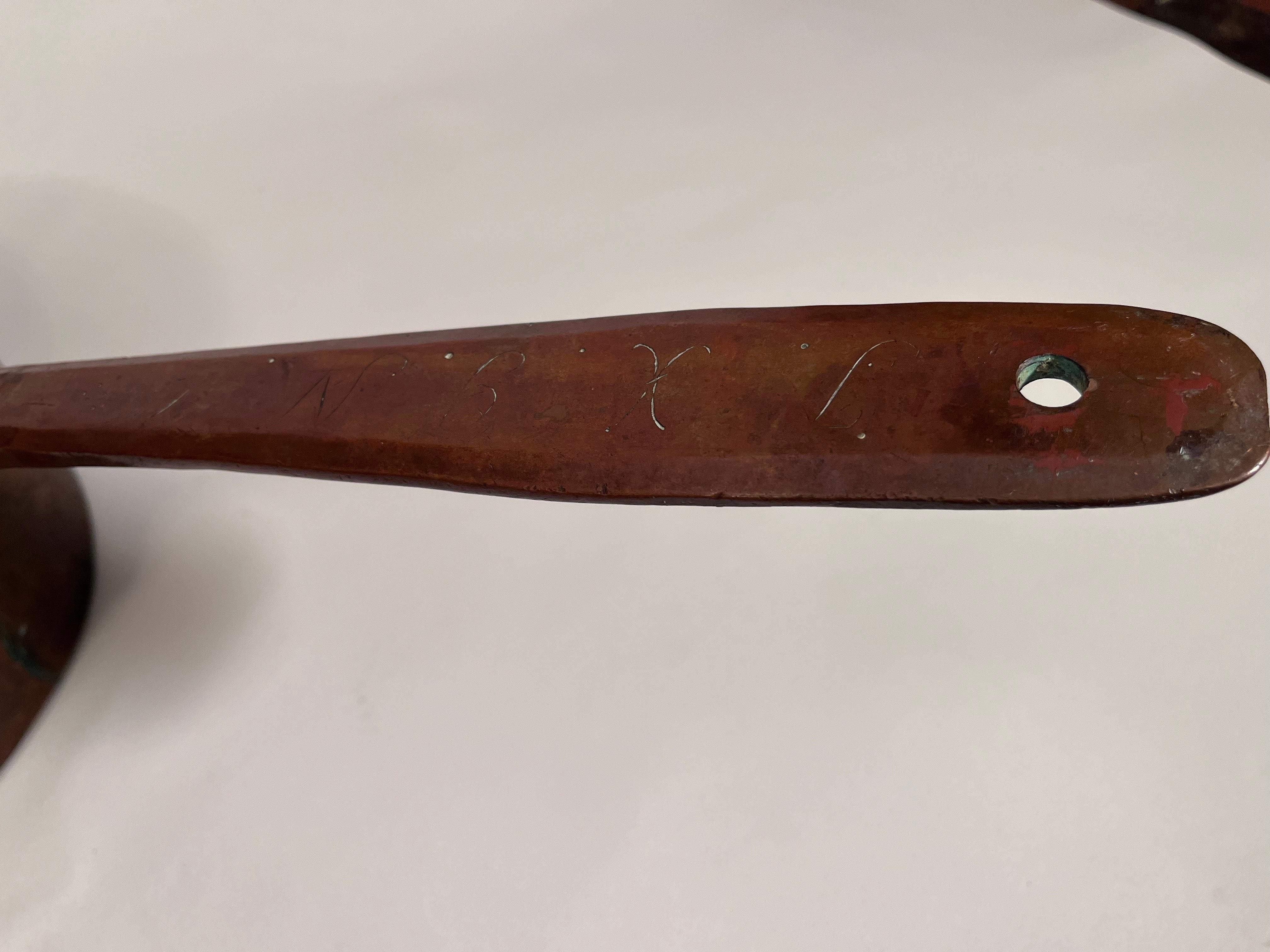 Substanzielle frühen 19. Jahrhundert Pennsylvania primitive große Kupfer Küche Topf im Zustand „Gut“ im Angebot in Red Lion, PA