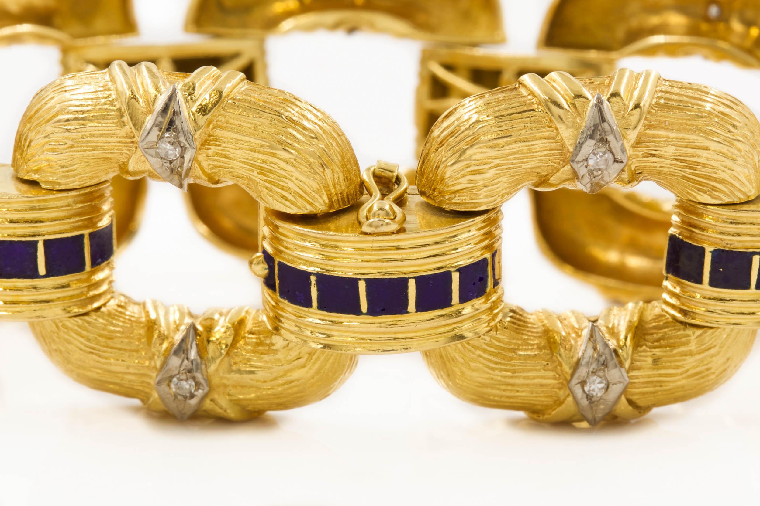 Bracelet grec à maillons ouverts en or 18k d'une grande valeur patrimoniale Bon état - En vente à Shippensburg, PA