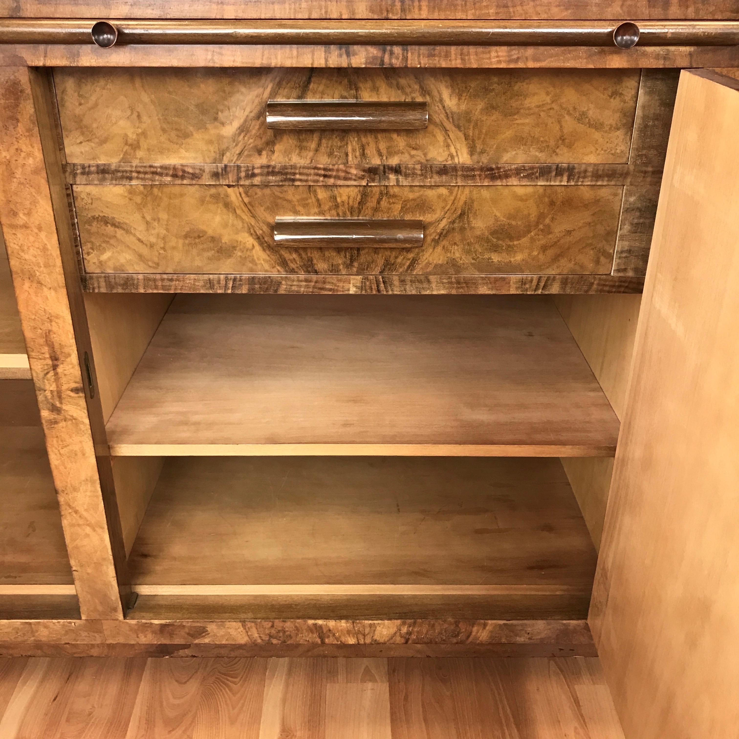 Substantial German Art Deco Buffet in Finely Figured French Walnut 8