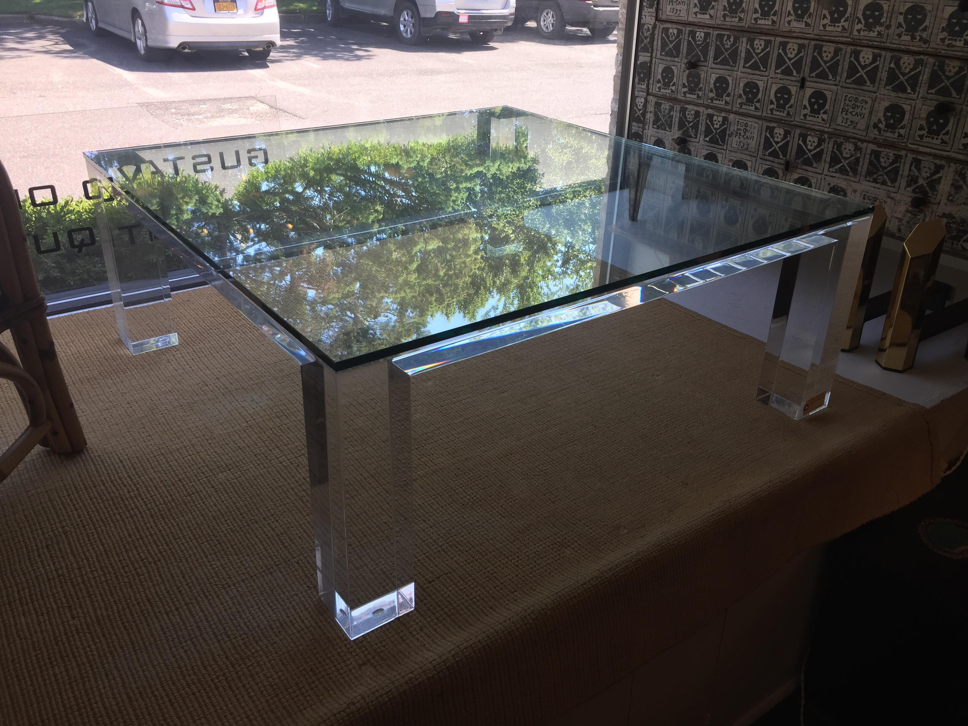 Late 20th Century Substantial Heavy Lucite and Glass Cocktail / Coffee Table For Sale