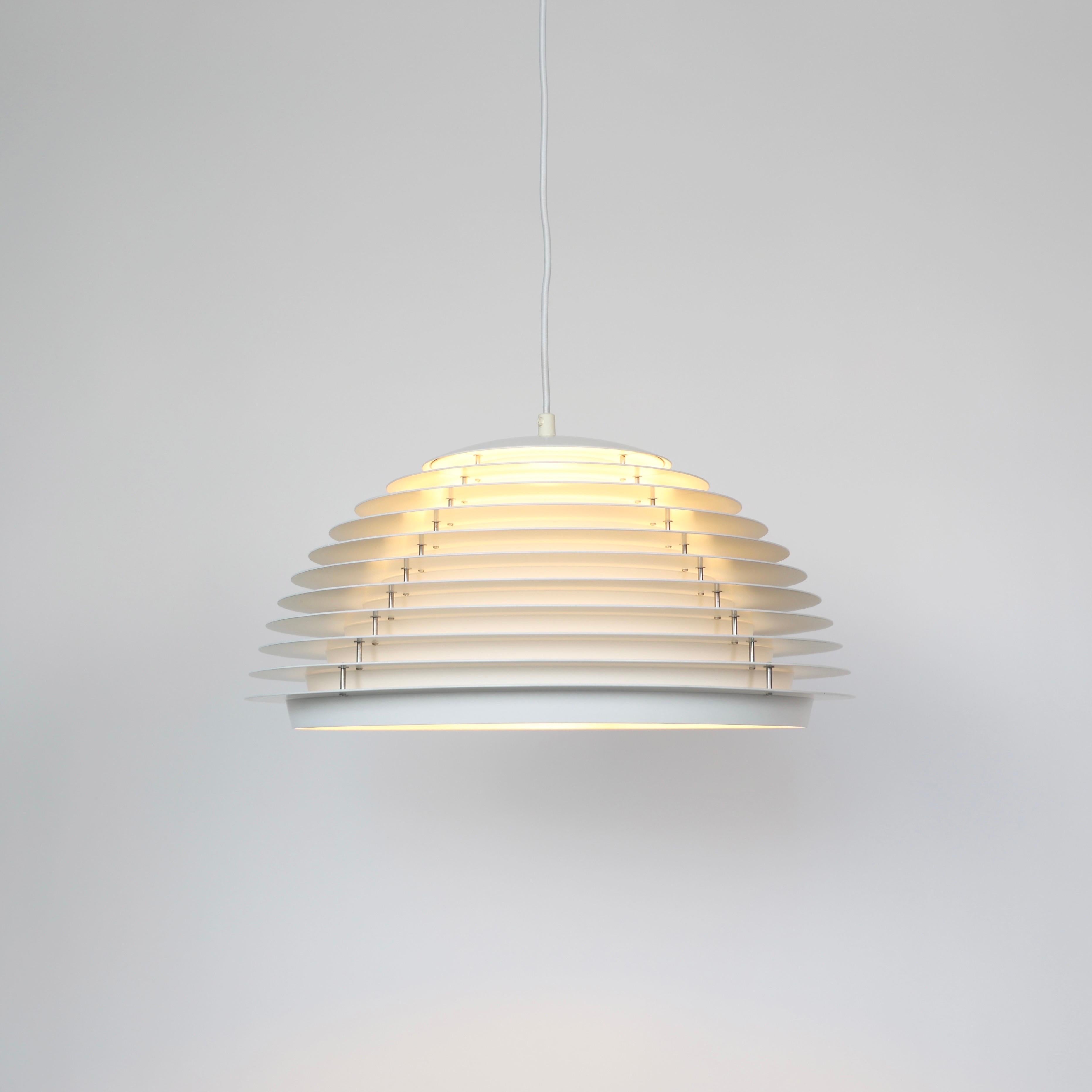 Scandinavo moderno Lampada a sospensione Hekla di Olafsson & Luthersson per Fog and Morup, anni '60 in vendita