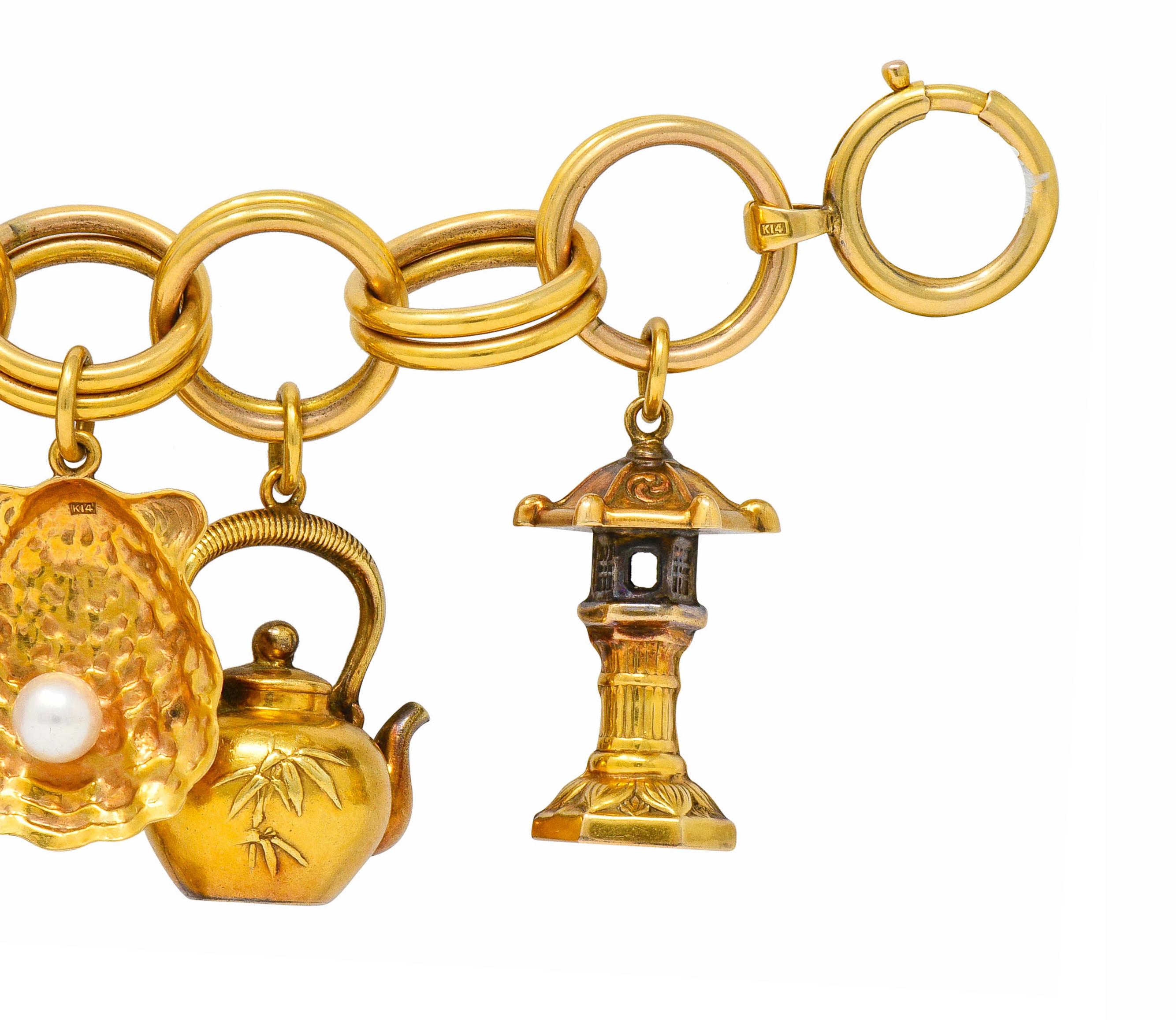 Round Cut Substantial Kichigoro Uyeda Retro Pearl 14 Karat Gold Japanese Charm Bracelet