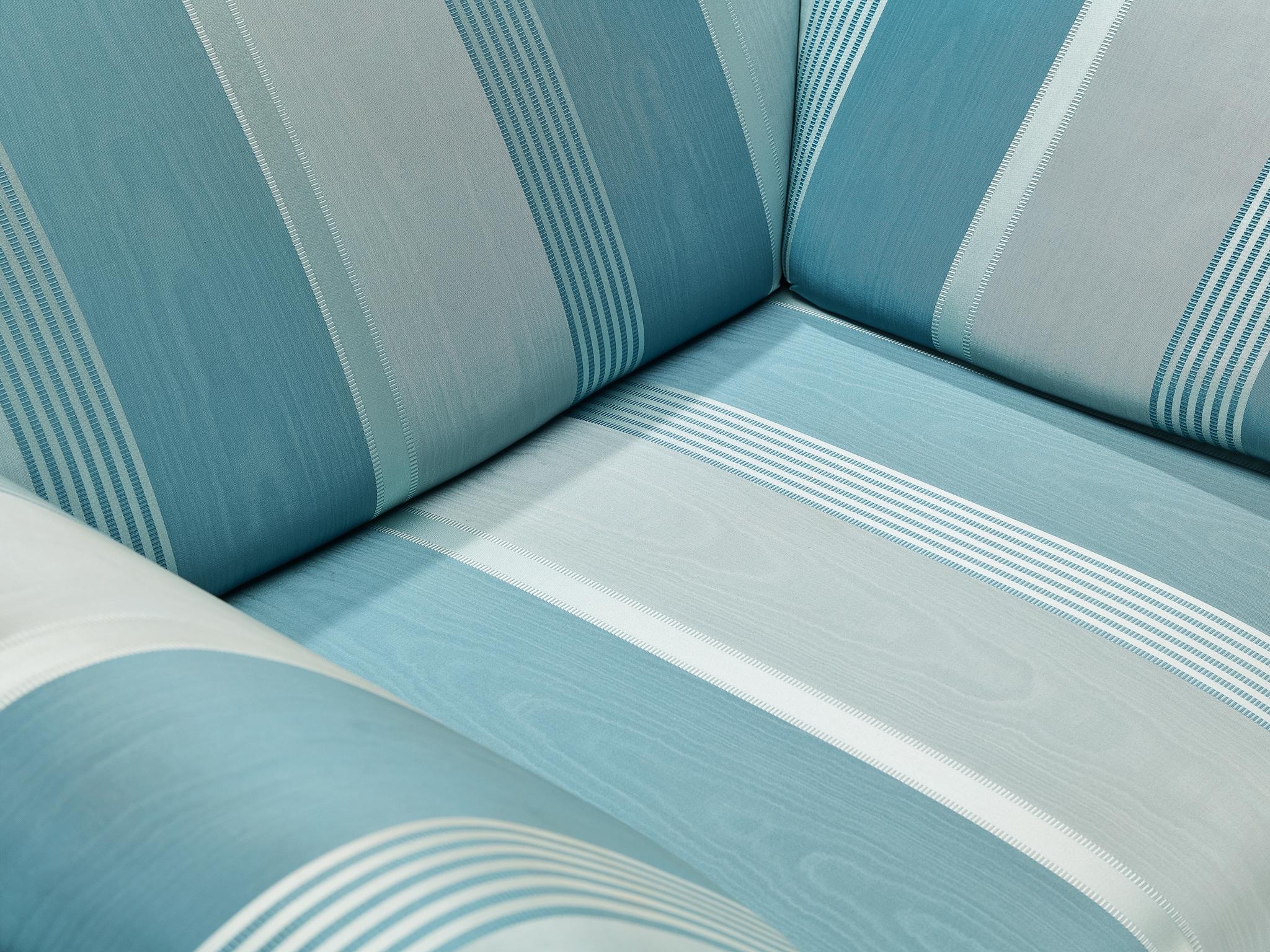 Substantielle chaise longue à rayures délicates vertes et bleues Bon état - En vente à Waalwijk, NL