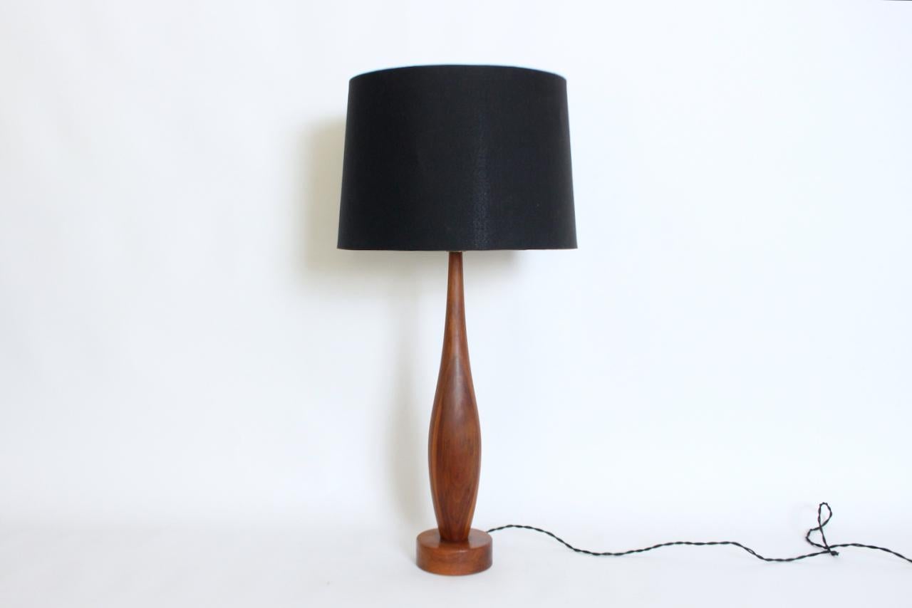 Mid-Century Modern Substantial Mel Smilow Attributed Staved Solid Walnut Table Lamp, circa 1960 For Sale