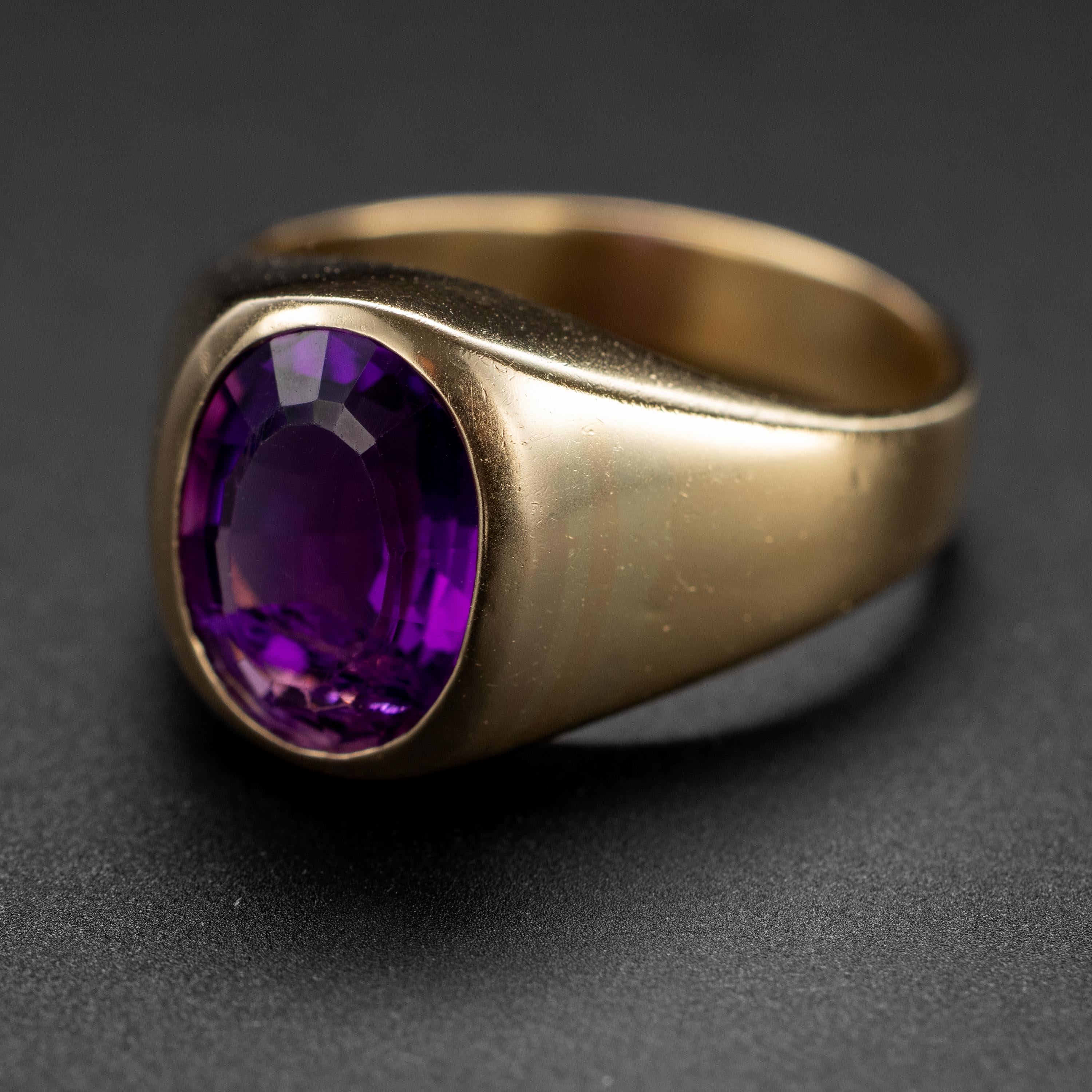 Modern Substantial Midcentury Amethyst Ring For Sale