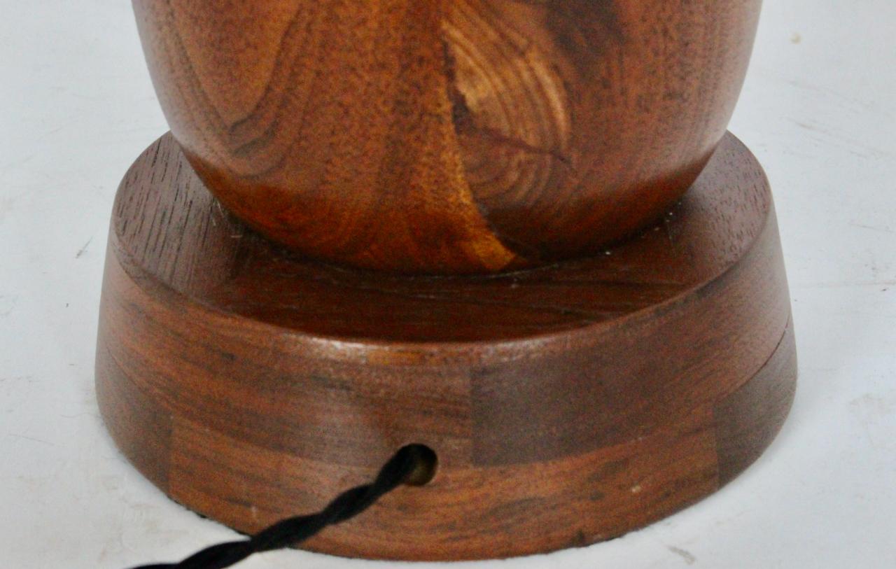 Substantial New Hope School Solid Walnut Table Lamp, circa 1960 For Sale 11