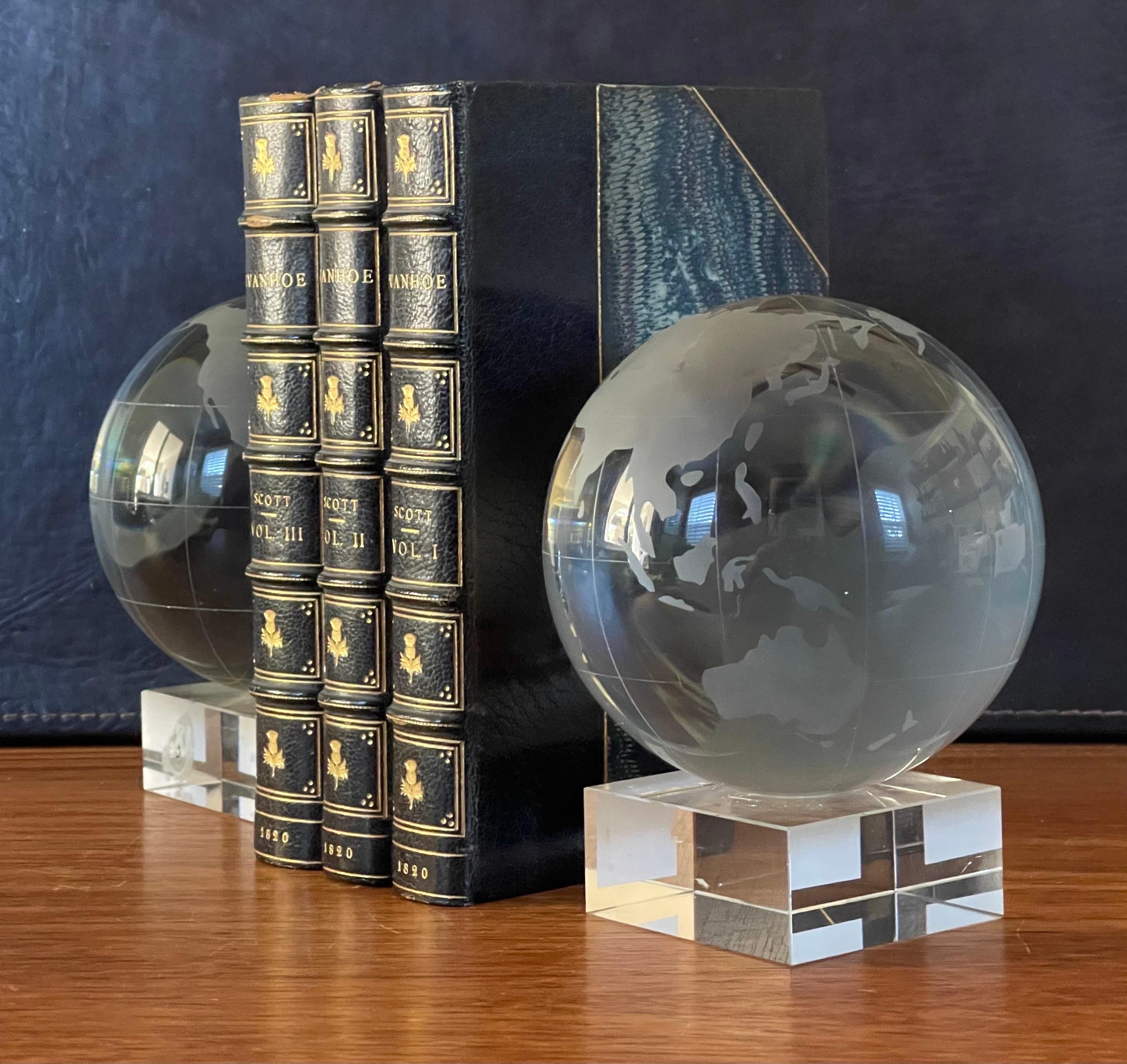 American Substantial Pair of Etched Crystal Globe Bookends by Nicole Miller For Sale
