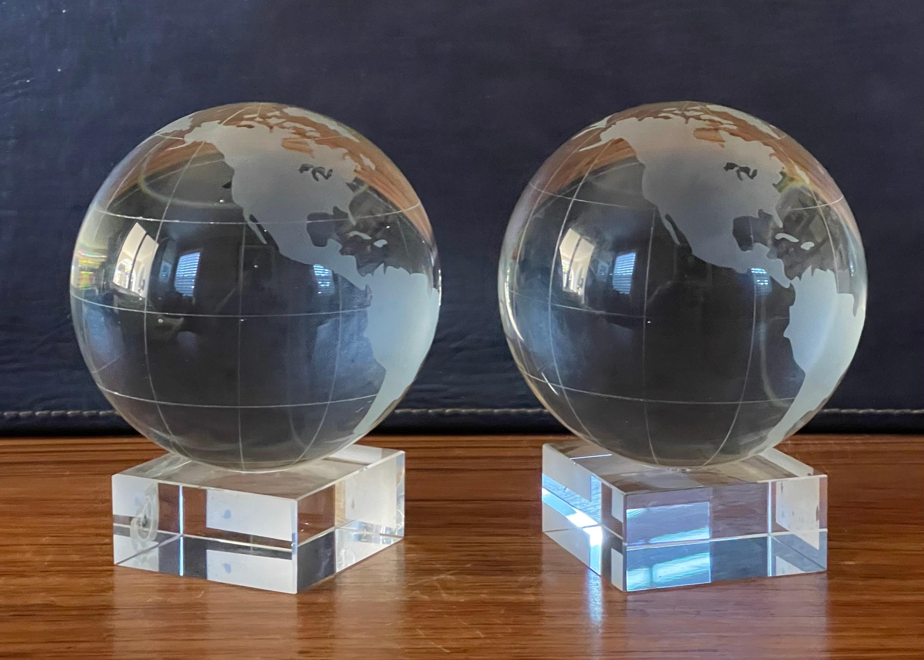 Substantial Pair of Etched Crystal Globe Bookends by Nicole Miller For Sale 1