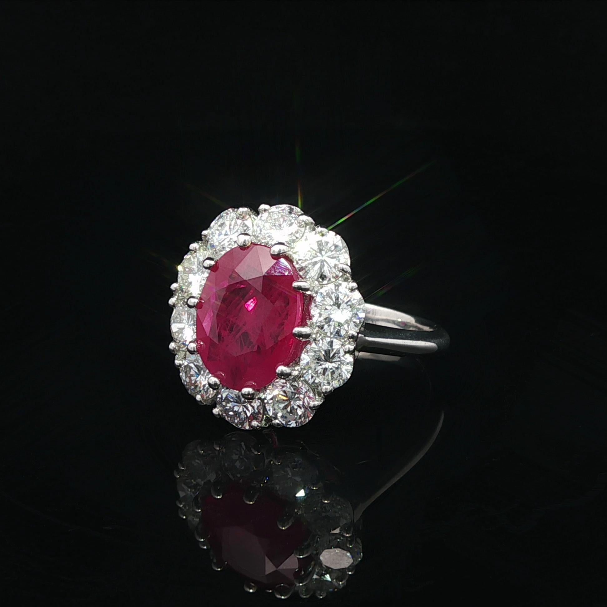 Substantial Platinum 6.45ctw GIA Large Oval Burma Ruby w/ Diamond Halo Ring in vendita 6