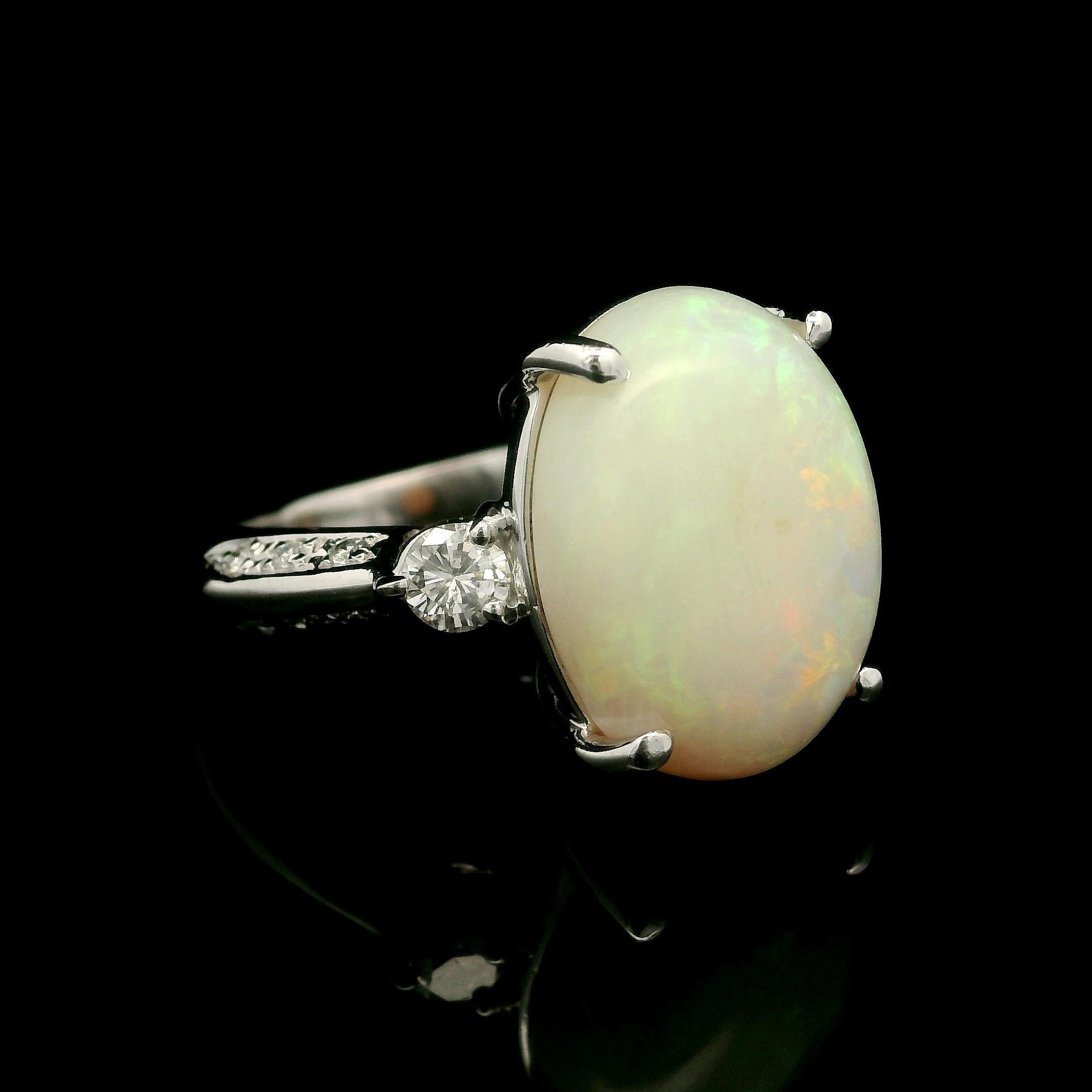 Anello da cocktail in platino con opale ovale cabochon e diamante da 6,4 carati in vendita 6