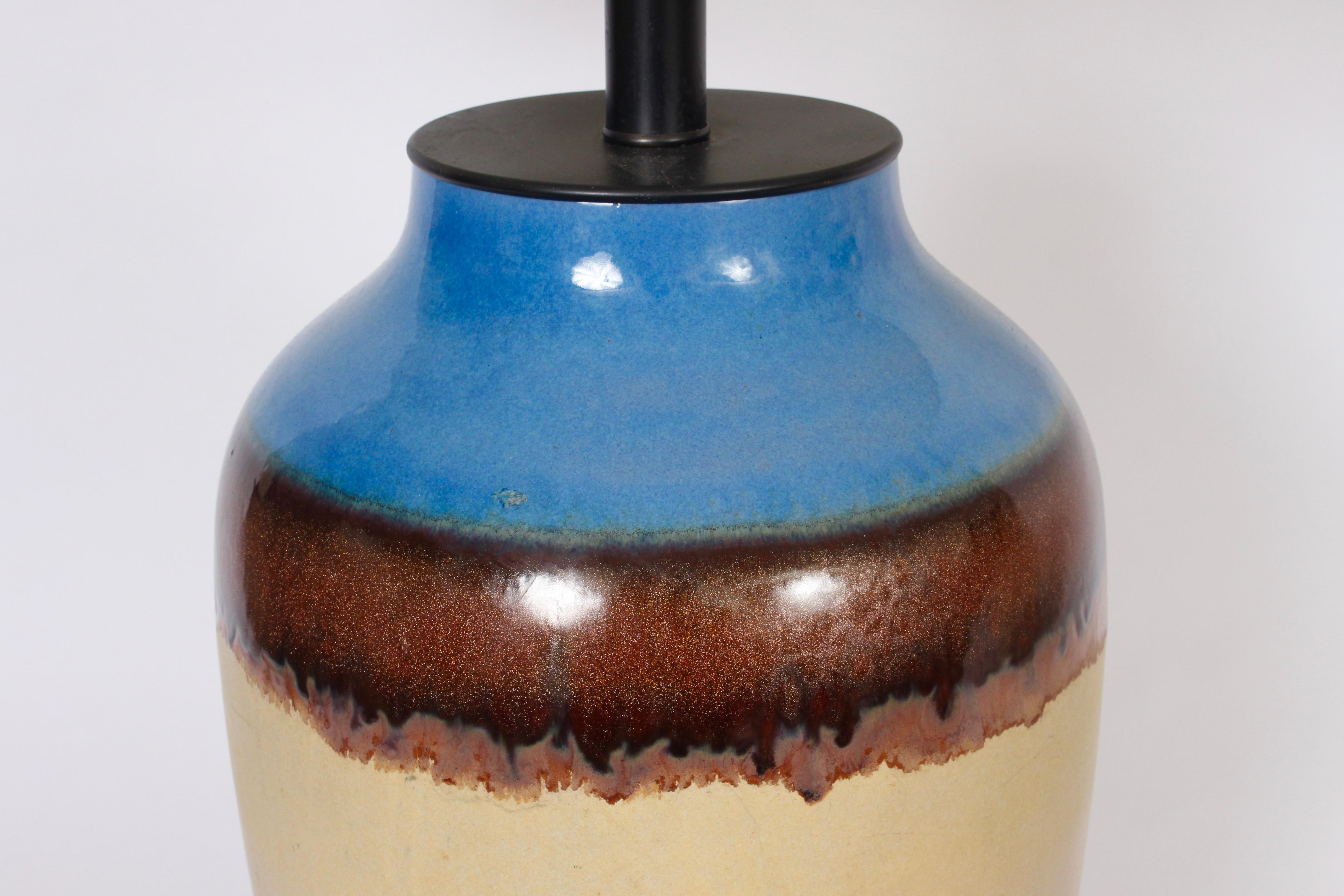 Substantial Raymor Blue, Cream & Copper Banded Glazed Ceramic Oil Jar Table Lamp In Good Condition For Sale In Bainbridge, NY
