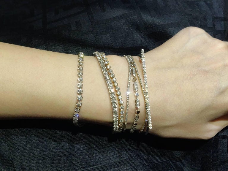 Substantial Square 4Prong Set Diamond Tennis Bracelet in 18 Karat