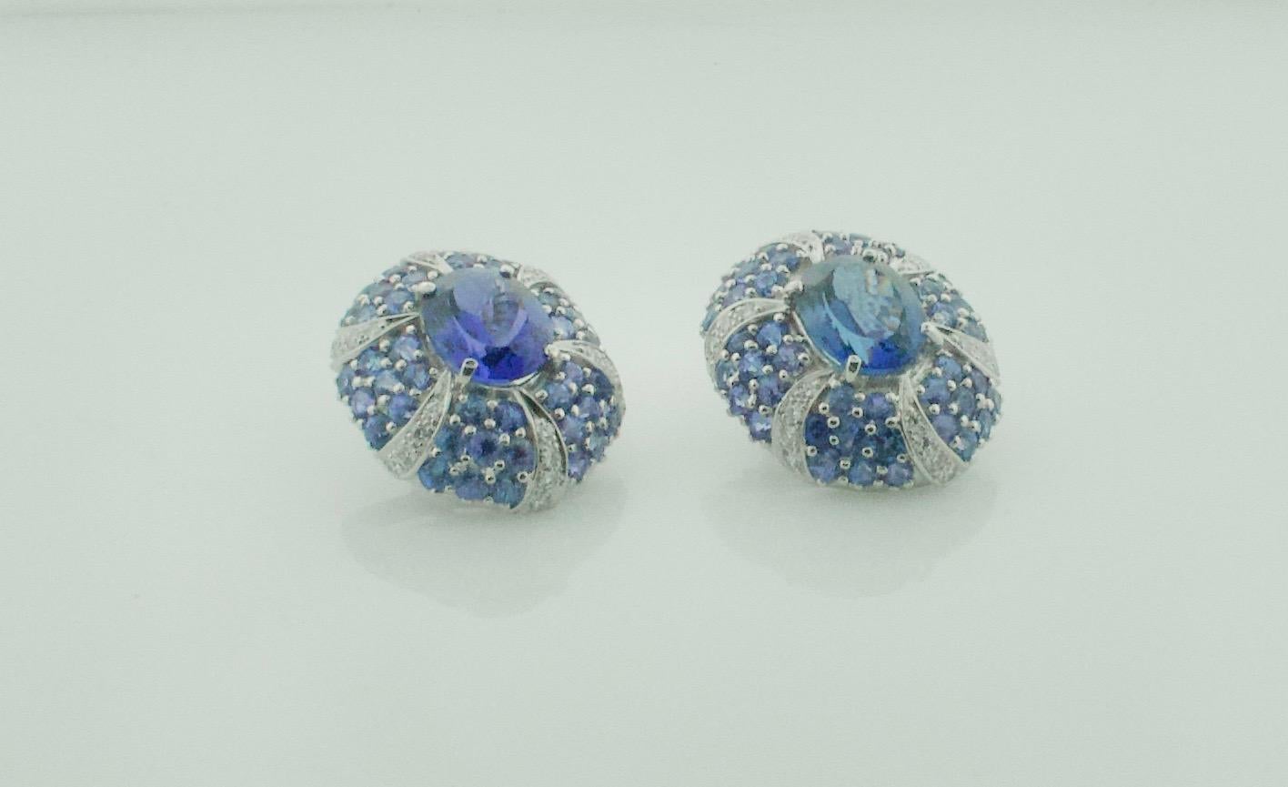 Oval Cut Substantial Tanzanite and Diamond Earrings in 18k Gold  For Sale