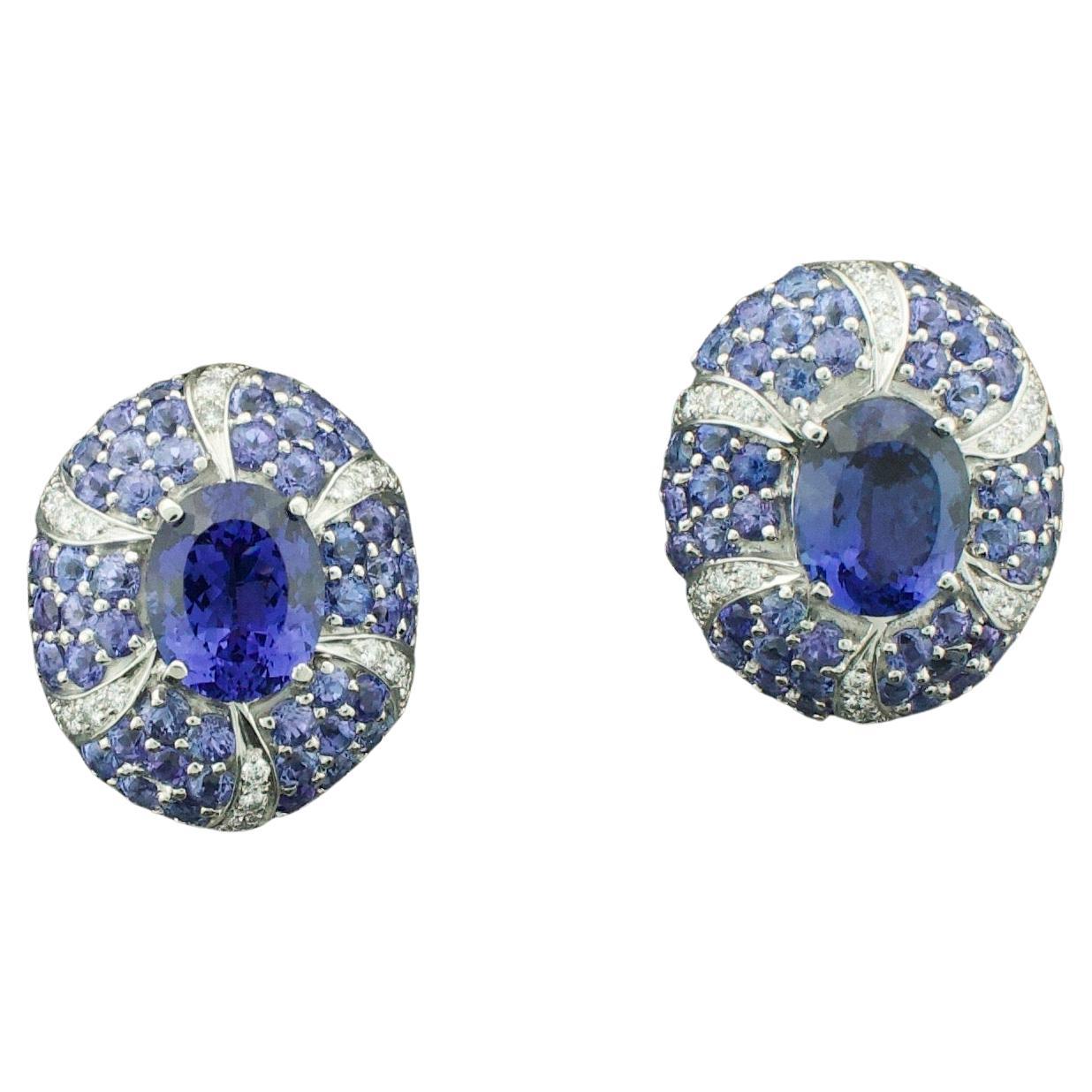 Substantial Tanzanite and Diamond Earrings in 18k Gold 