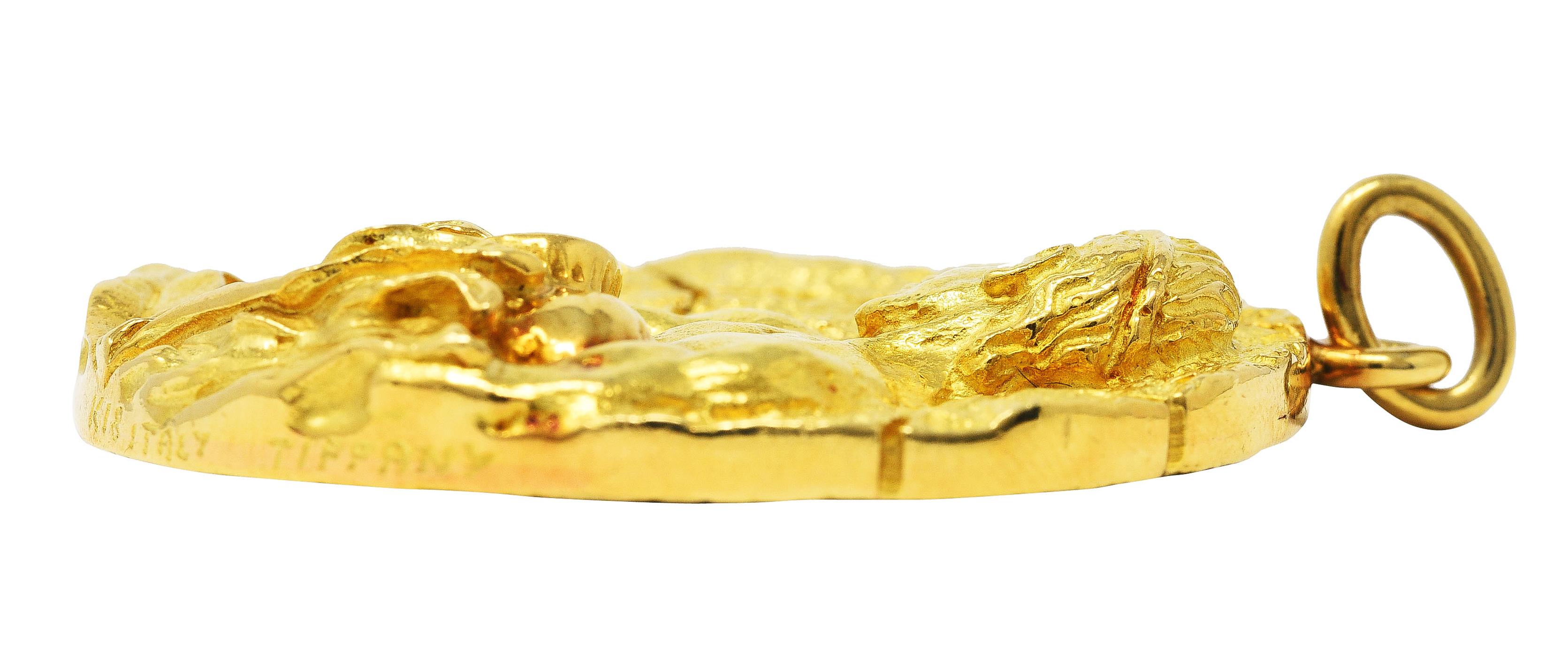 Contemporary Substantial Tiffany & Co 18 Karat Gold Vintage Aquarius Zodiac Medallion Pendant