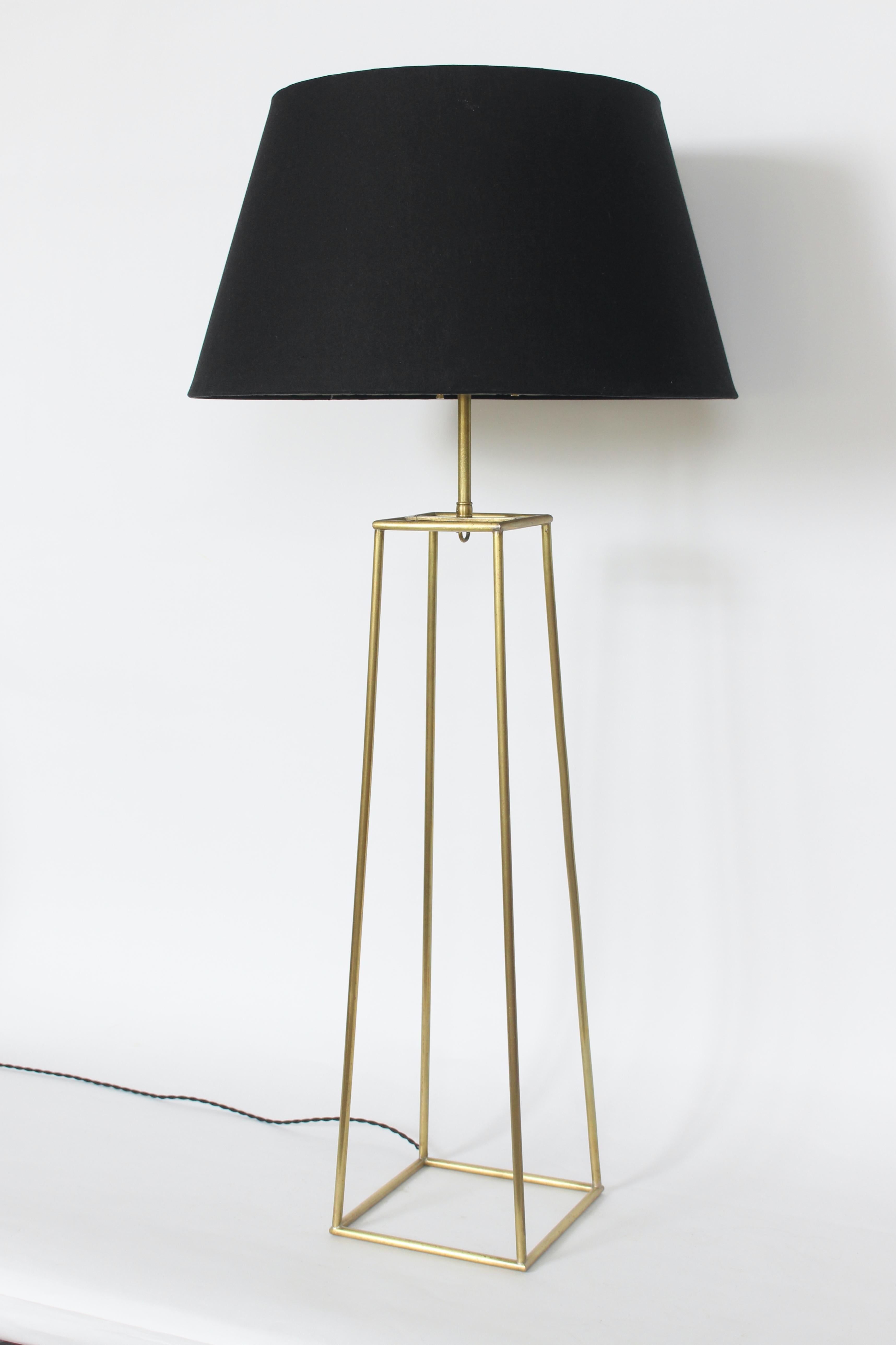 Substantial Tommi Parzinger Style Brass Open Box Form Table Lamp, 1950s For Sale 13