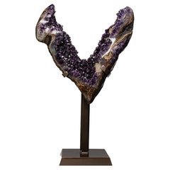 Substantial V-Shaped Amethyst Formation with Calcites