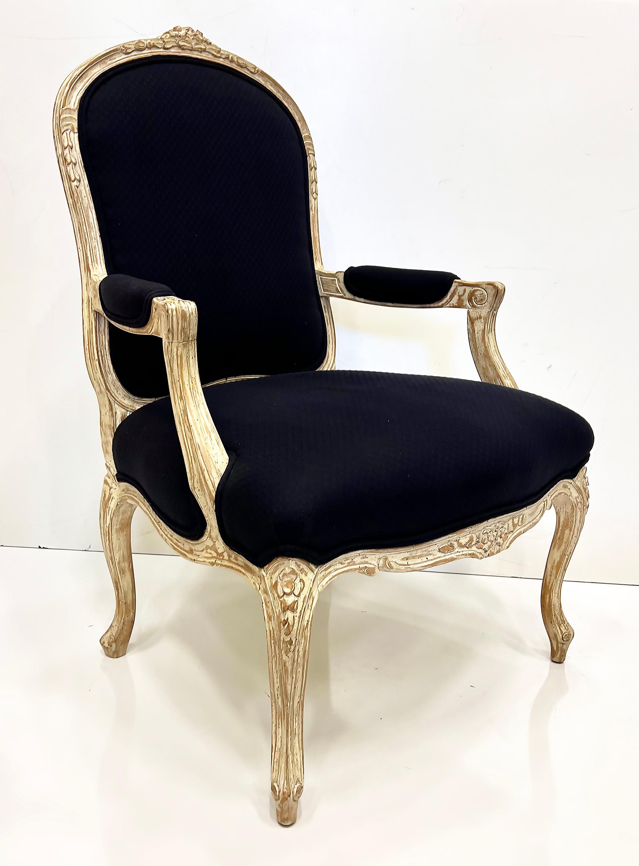 Substantial Vintage Louis XV Style Fauteuil Chairs, Large Scale Pair In Good Condition For Sale In Miami, FL
