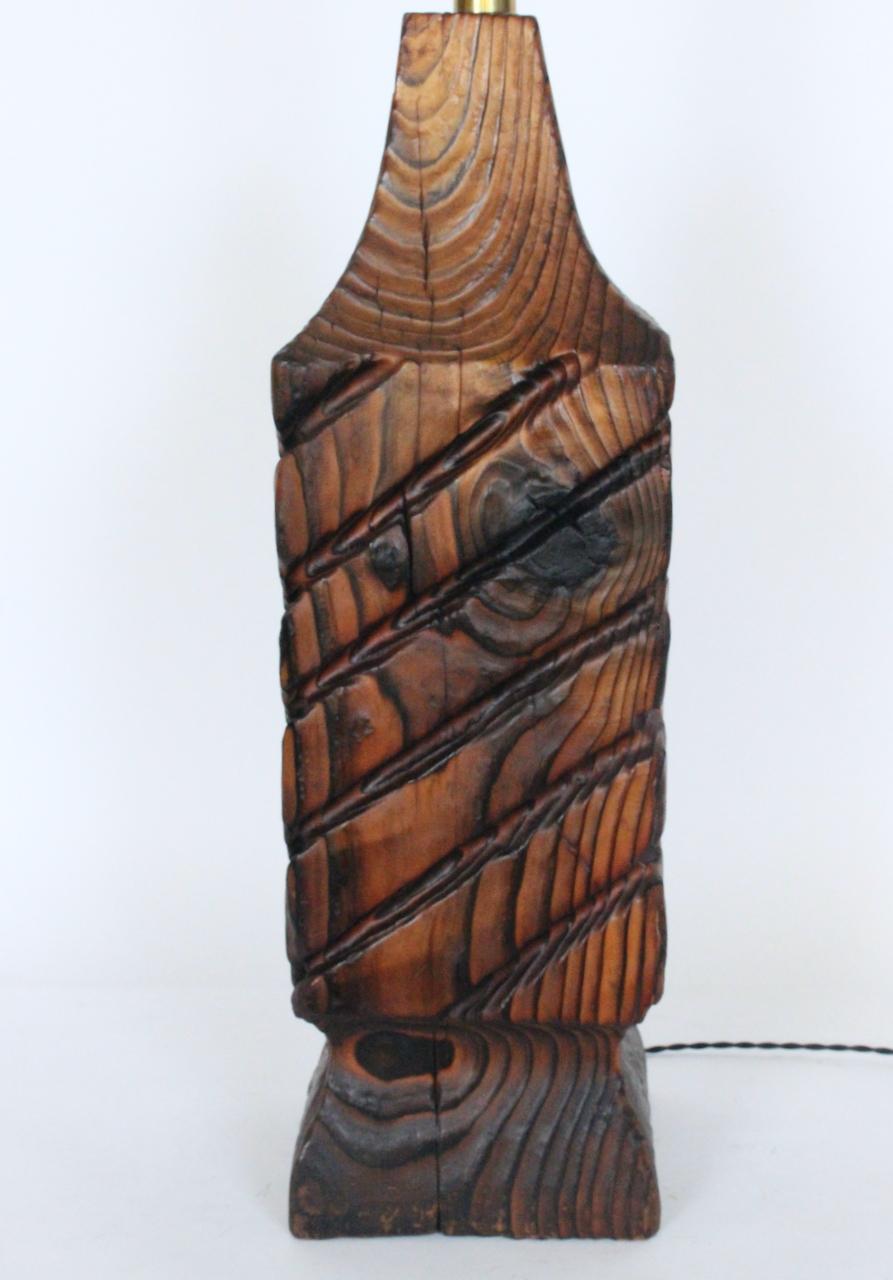 Substantial William Westerhaver WITCO Carved & Burnt Cedar Column Table Lamp In Good Condition For Sale In Bainbridge, NY