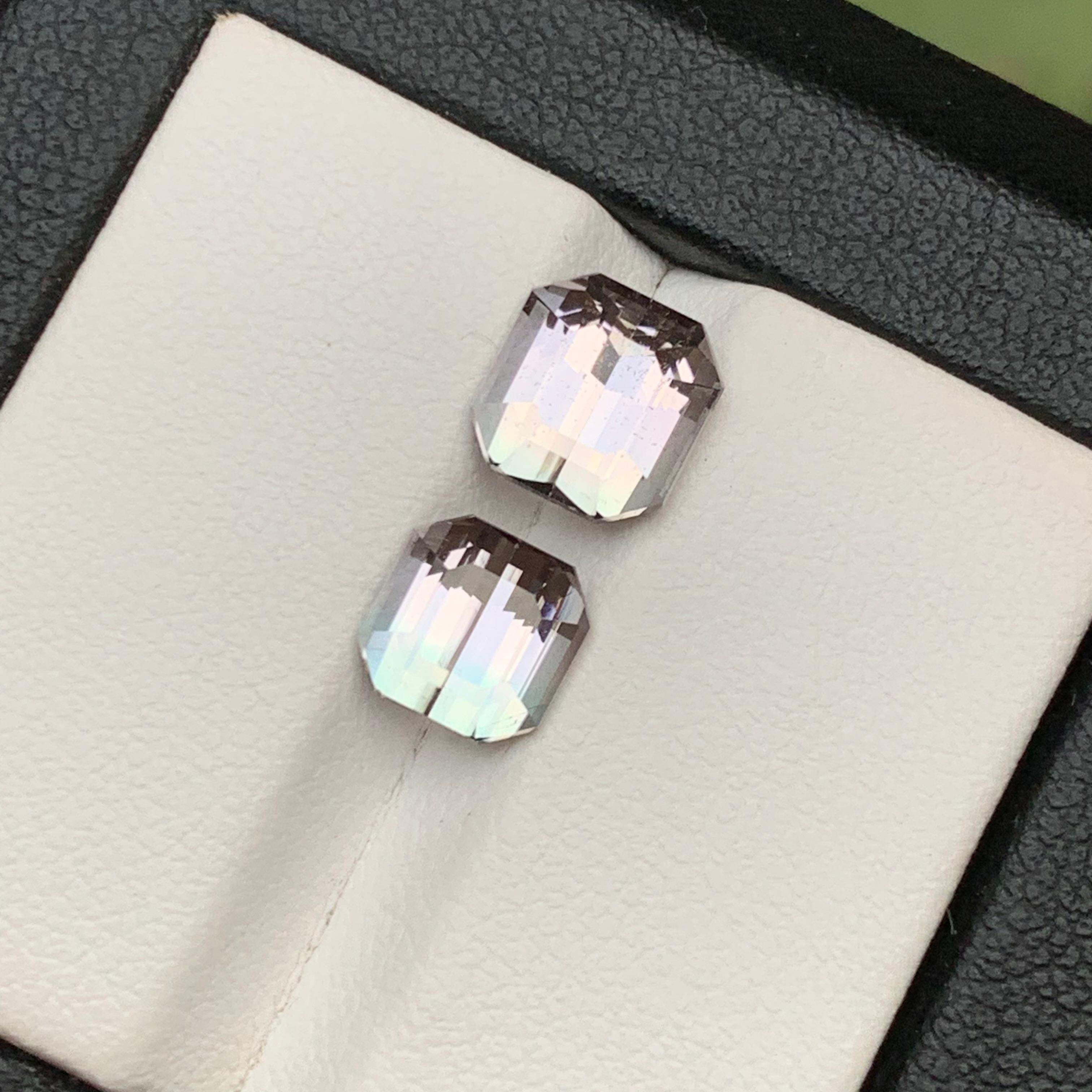 Pierres précieuses non serties de 4,35 carats, tourmaline naturelle bicolore bleu pêche verdâtre en vente 5