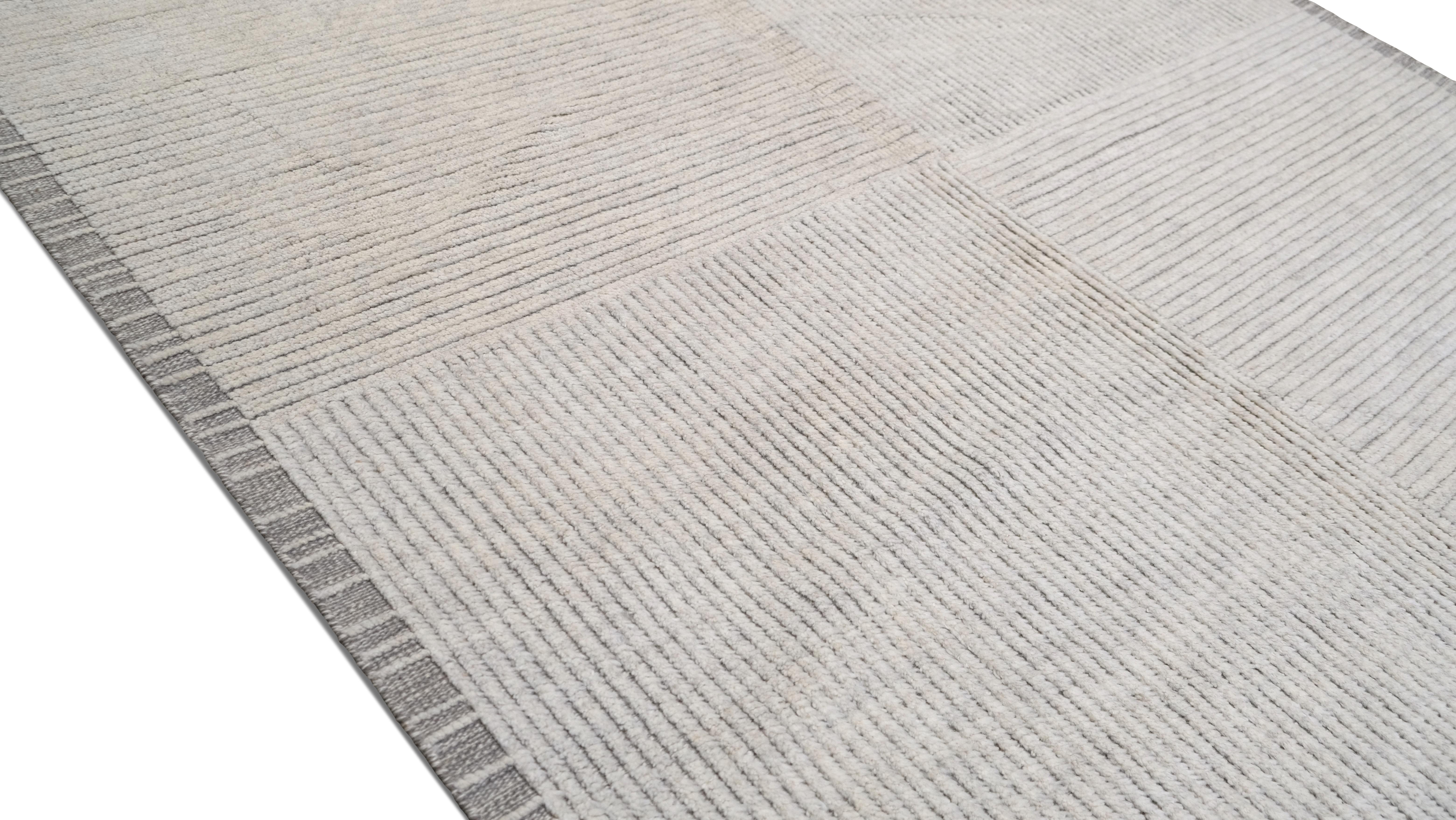 Scandinave moderne Tapis en laine à rayures subtiles et à motifs quadrillés 6'1''x9'1'' en vente