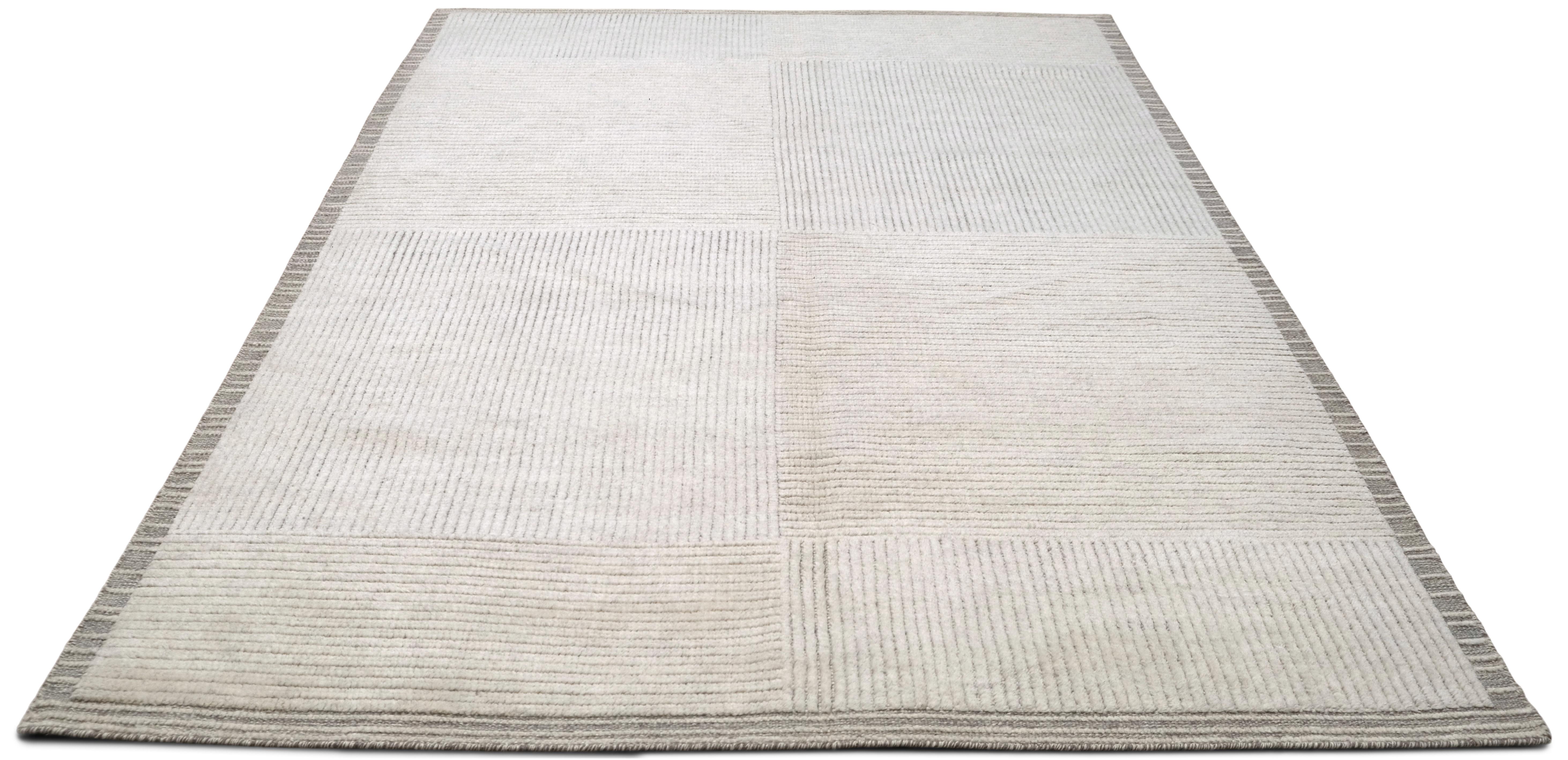 Asiatique Tapis en laine à rayures subtiles et à motifs quadrillés 6'1''x9'1'' en vente