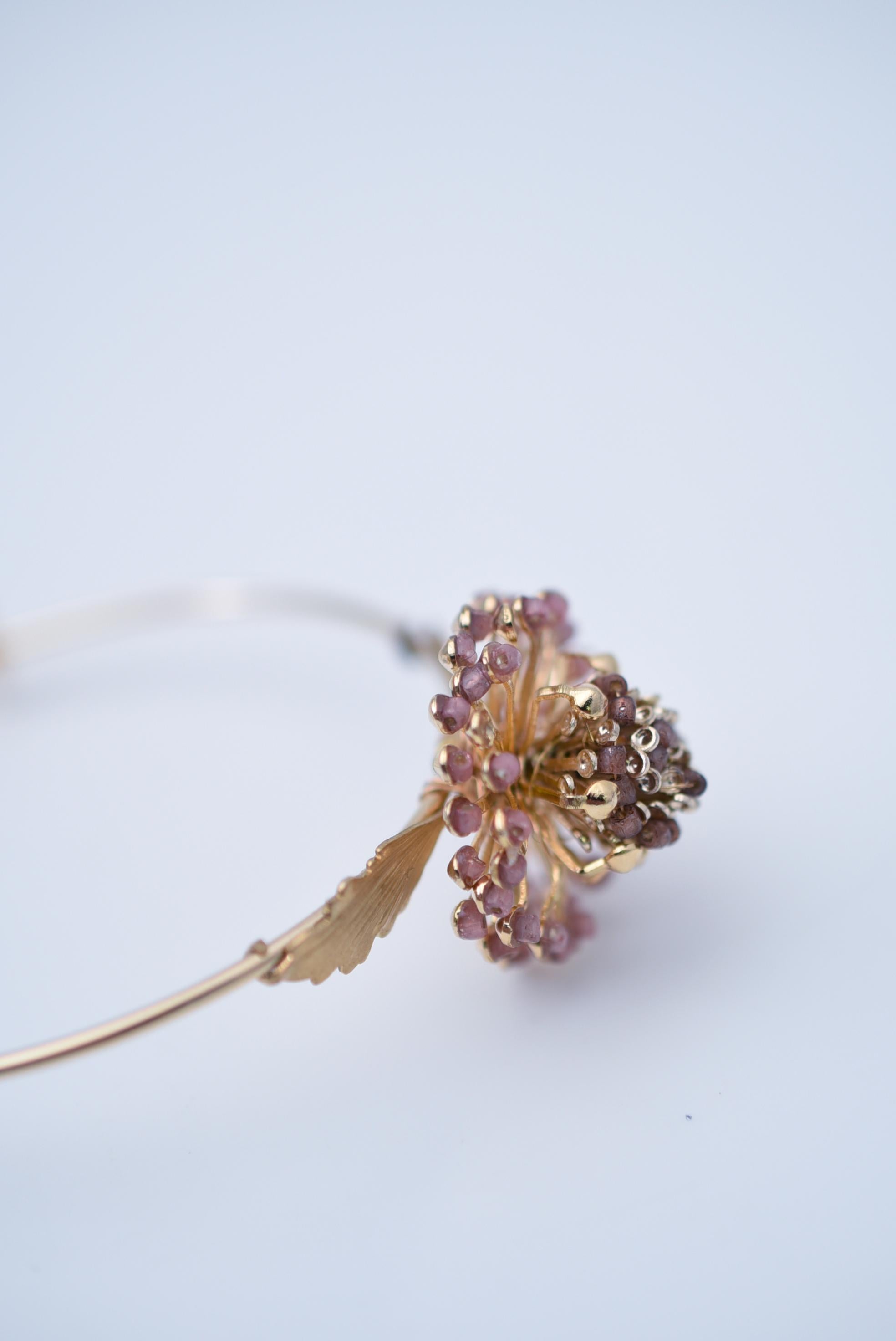 Artisan Bracelet jonc sucabiosa (coral) / bijoux vintage, perles vintage en vente