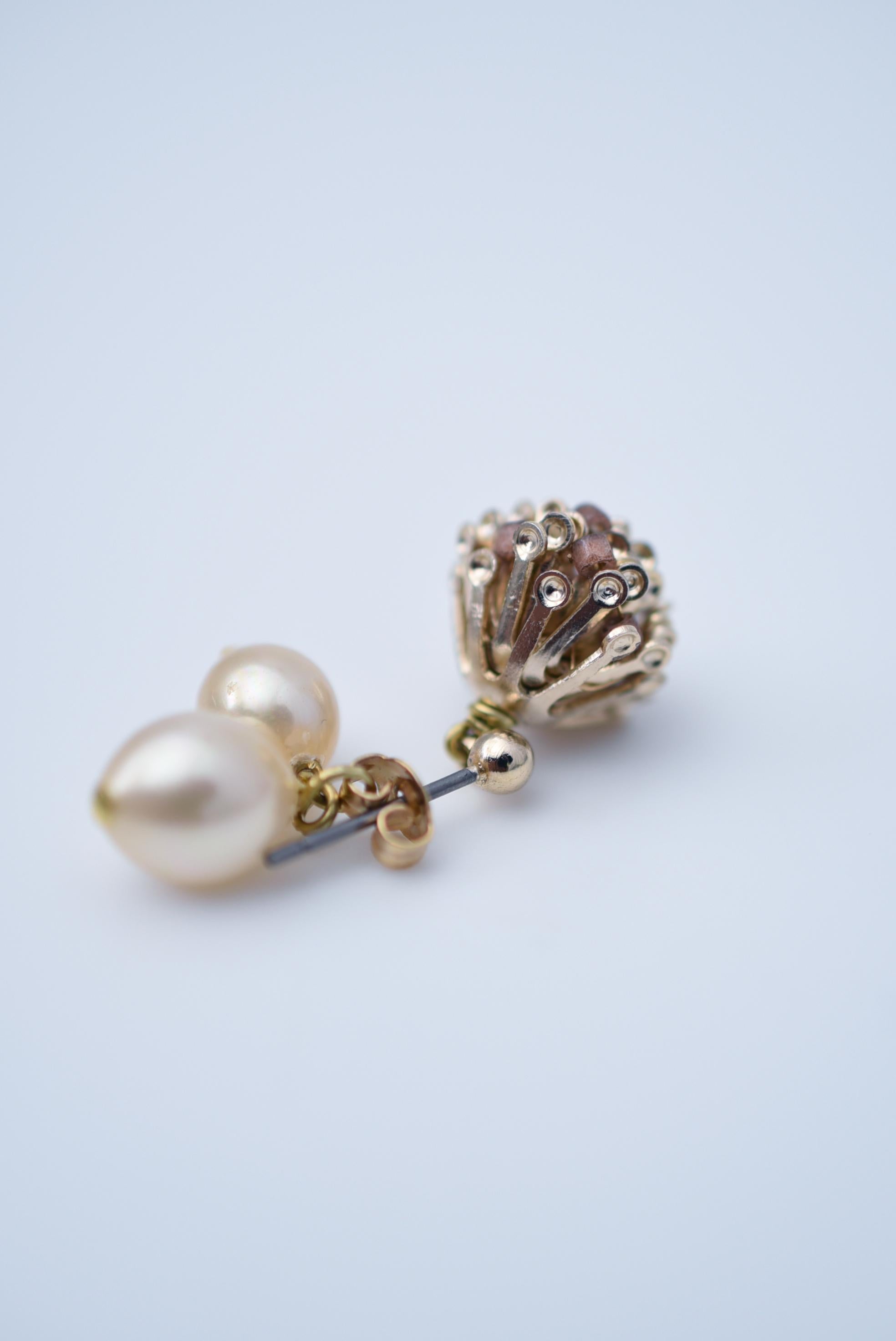 Women's sucabiosa tsubomi earring / vintage jewelry , vintage pearl, plants jewelry For Sale