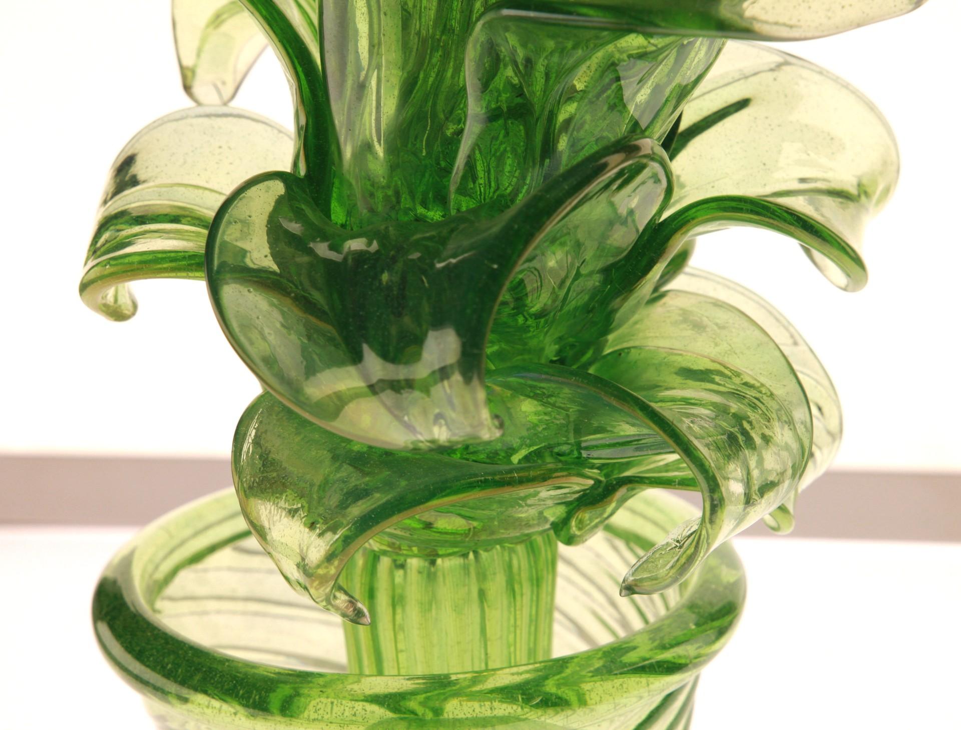 Succulent Cactus, Green Murano Puligoso Glass in the Style of Martinuzzi In Excellent Condition In Tavarnelle val di Pesa, Florence